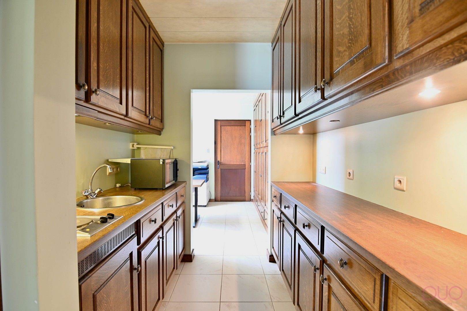 Gelijkvloerse  woning met 1 slaapkamer (optioneel 2) met achterliggend 1 ruime garage nabij het centrum van Tongeren foto 10