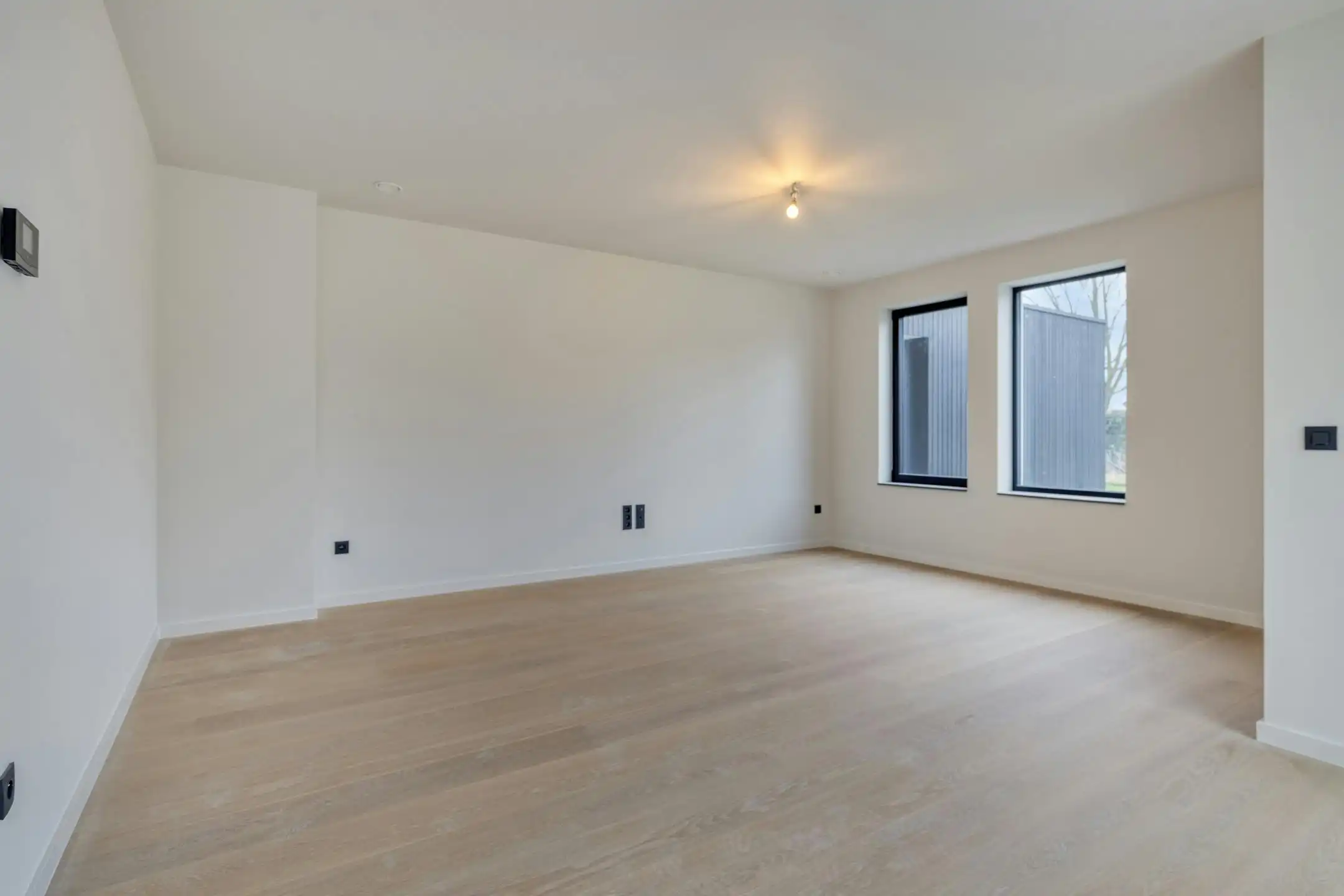 Volledig afgewerkte nieuwbouwvilla met 3 slaapkamers in Sint-Idesbald foto 3