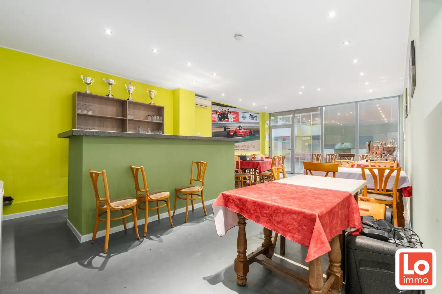 Magazijn 440m² met kantoorruimte 42m² foto 6