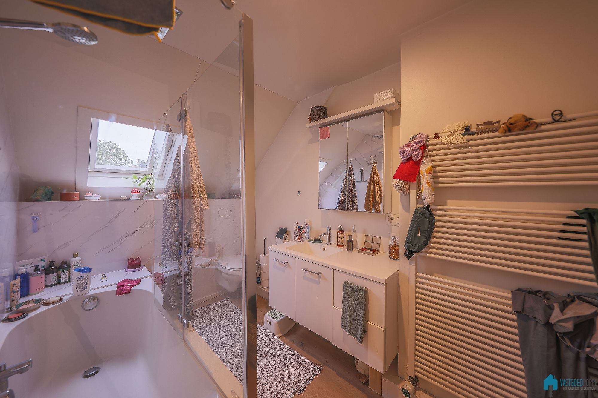 Ruim én lichtrijk duplex-appartement foto 10