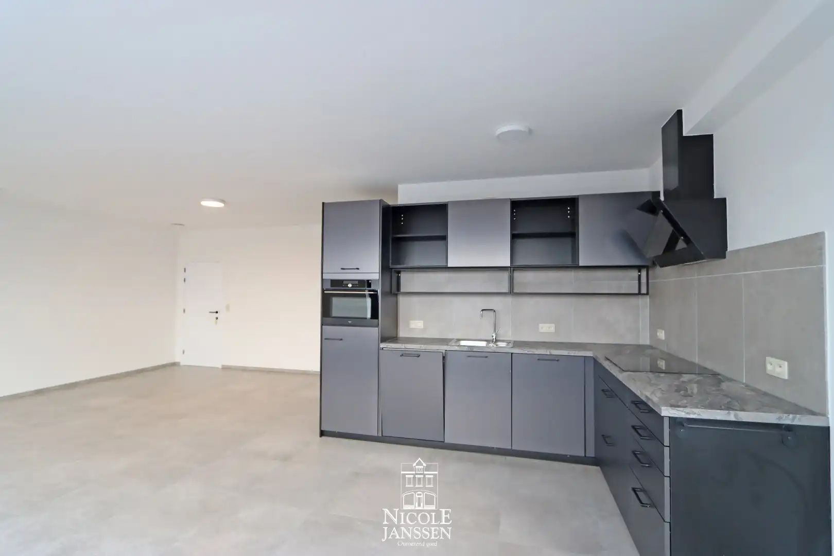 Nieuwbouwappartement met 3 slaapkamers foto 5