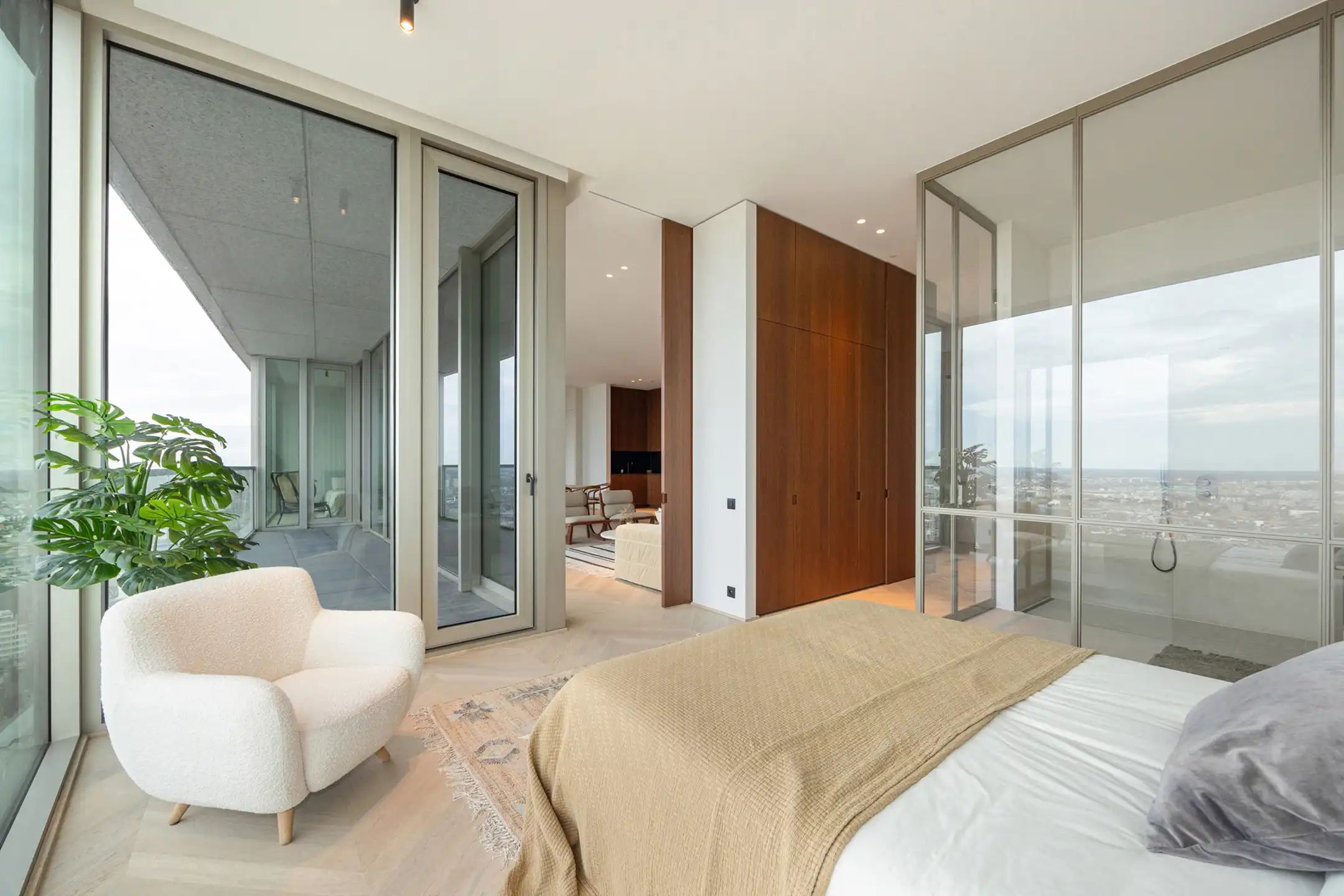 ANTWERPEN - Antwerp Tower  foto 8