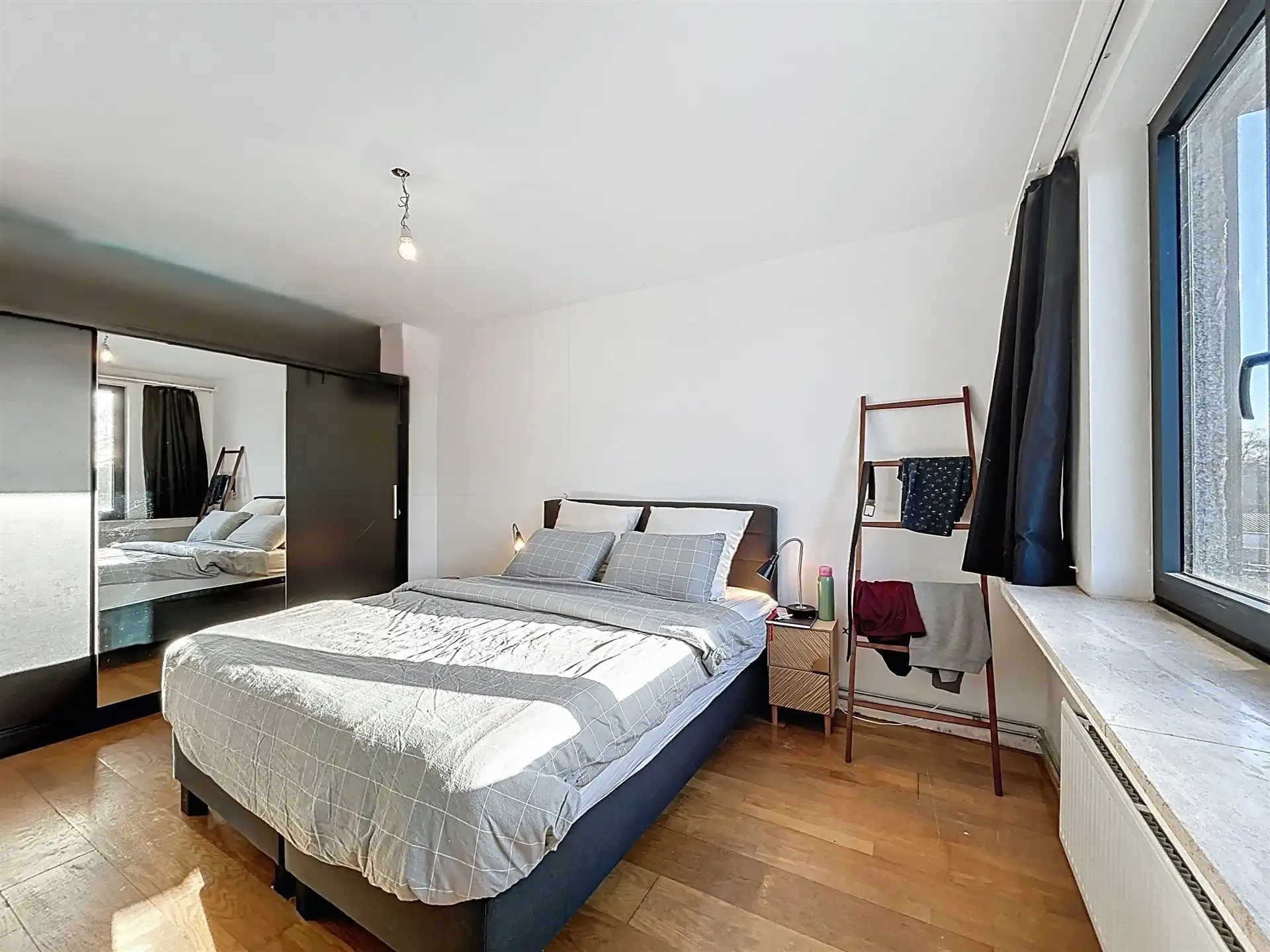 Instapklare ruime woning met grote garage op perceel van 359m² foto 13