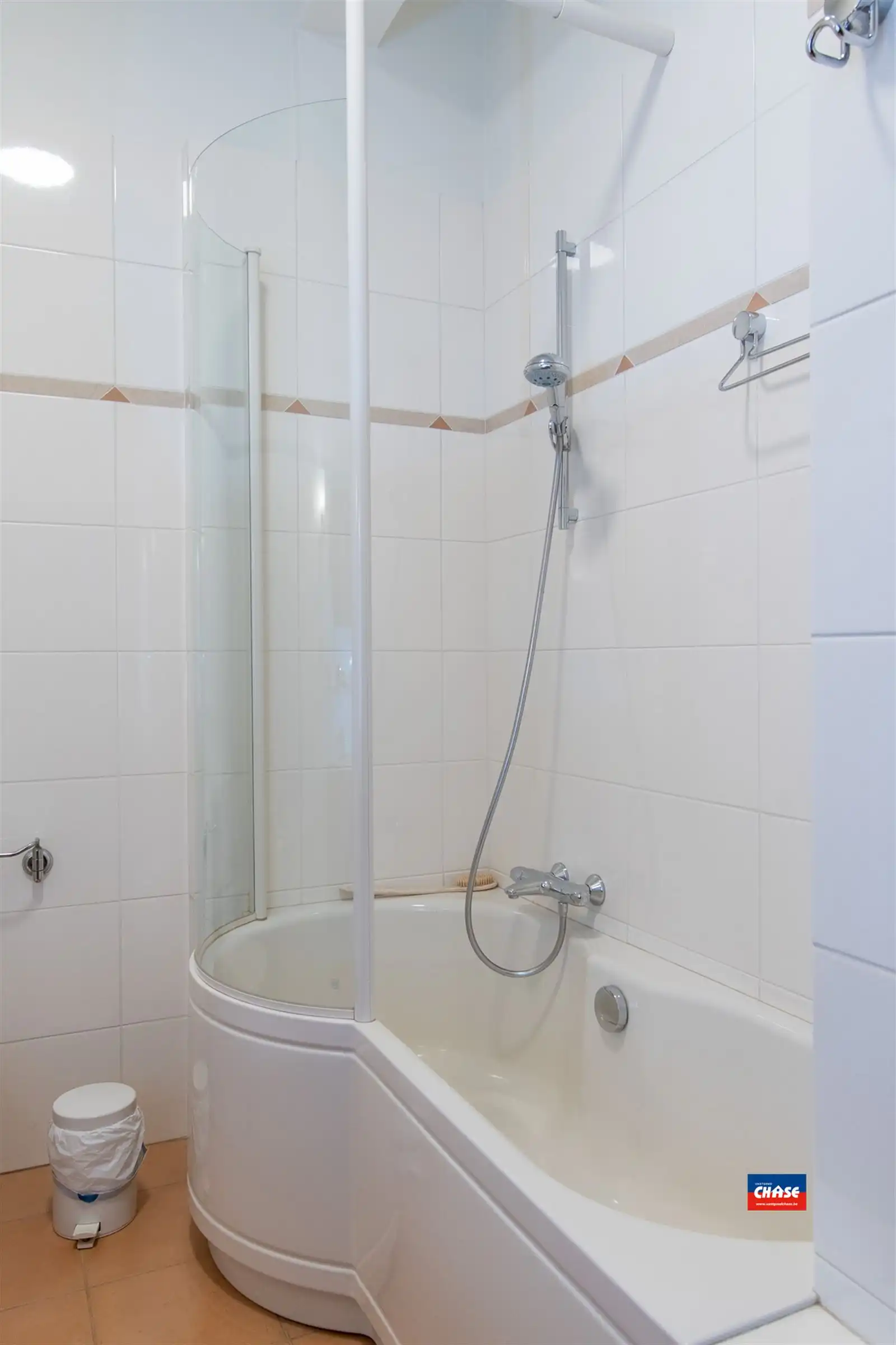 Gelijkvloersappartement met 3 à 4 slpks + tuin foto 20