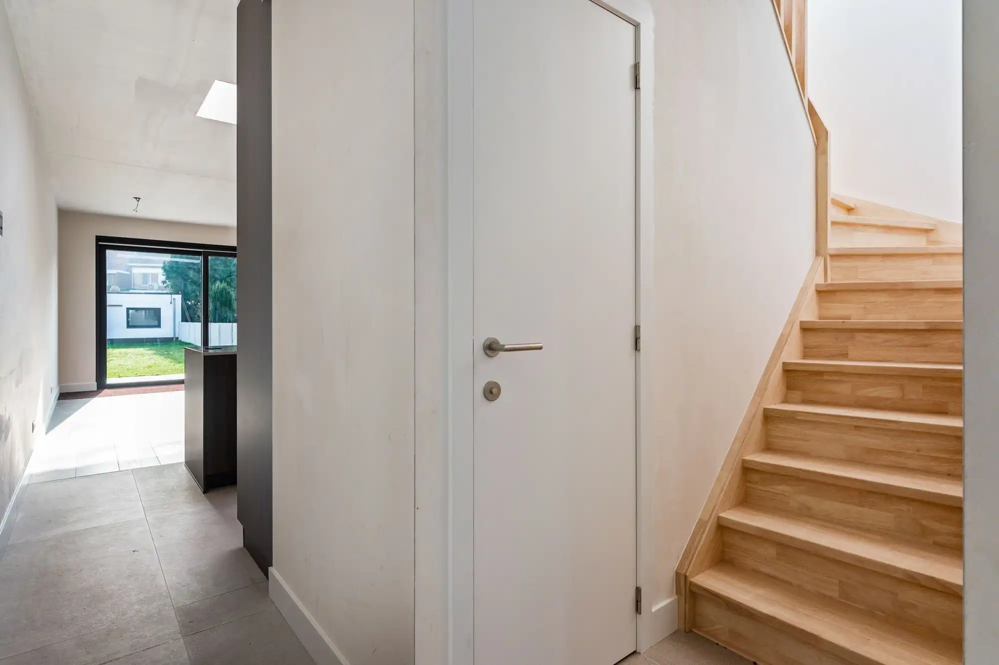 Energiezuinige gezinswoning met garage en zonnige tuin nabij centrum Ekeren! foto 12