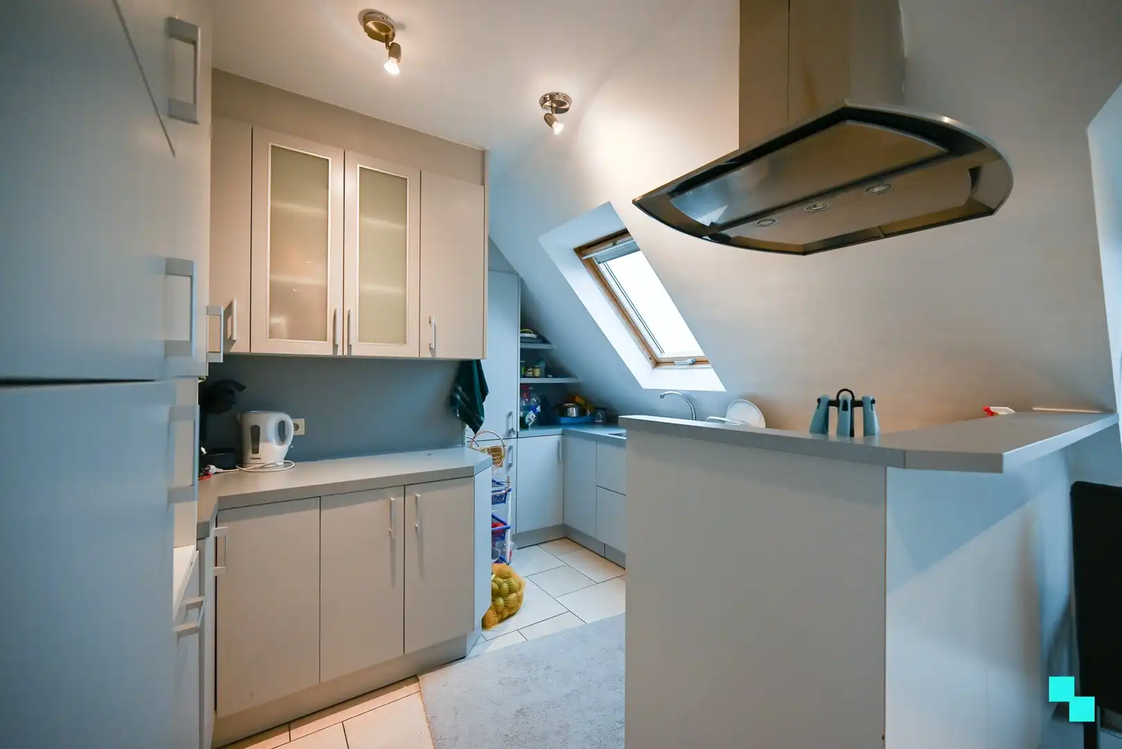 Duplex dakappartement nabij het centrum van Ingelmunster foto 9