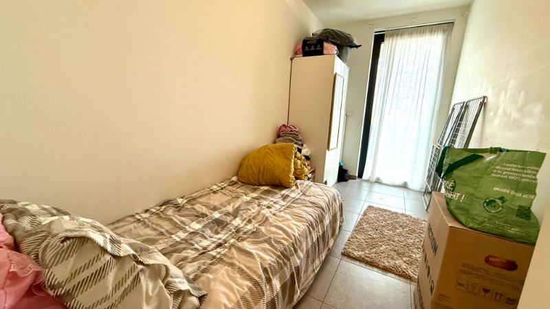 Centraal gelegen, modern appartement met 2 slaapkamers en terras foto 9