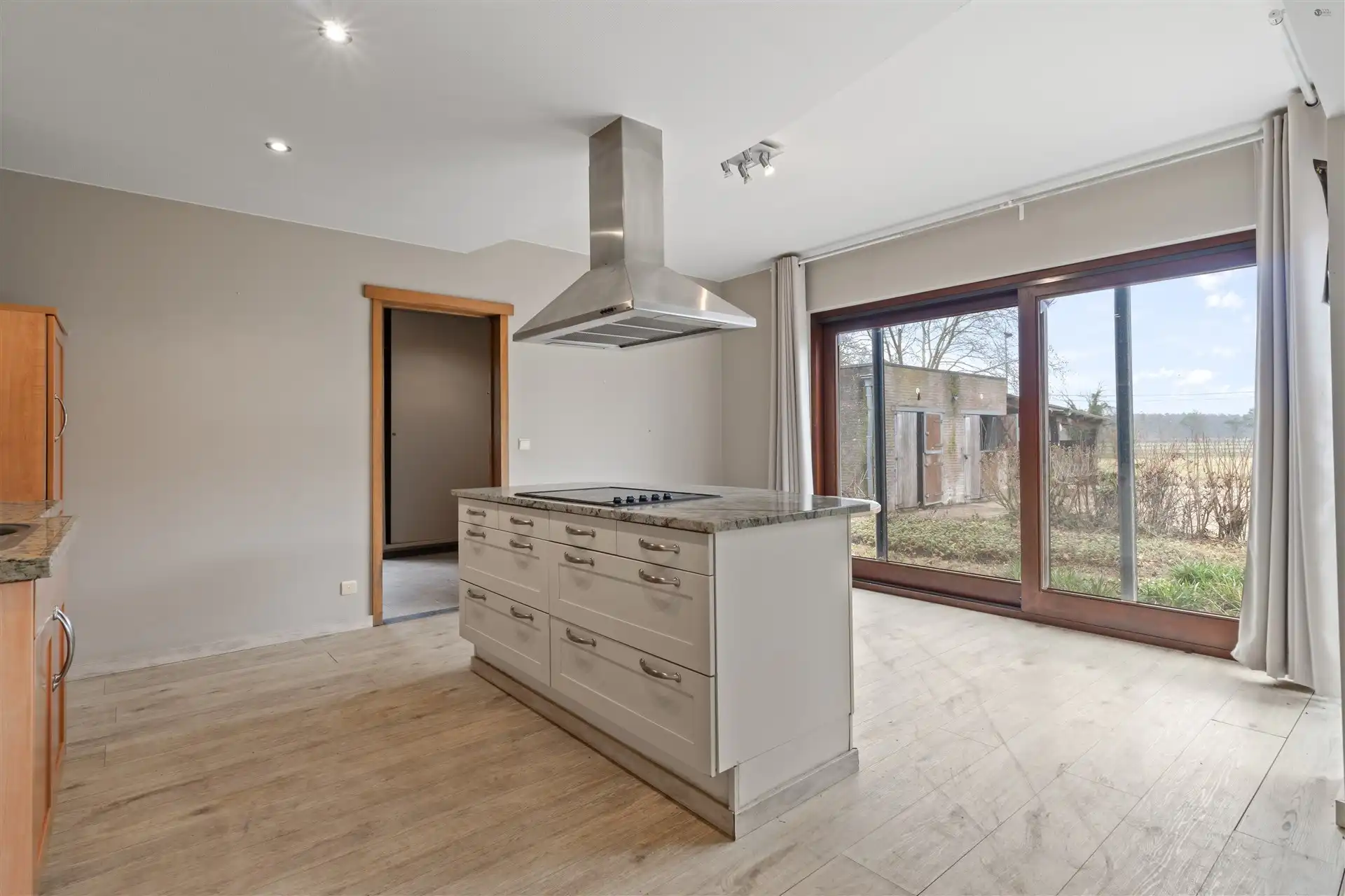 Open bebouwing met prachtig uitzicht  foto 11