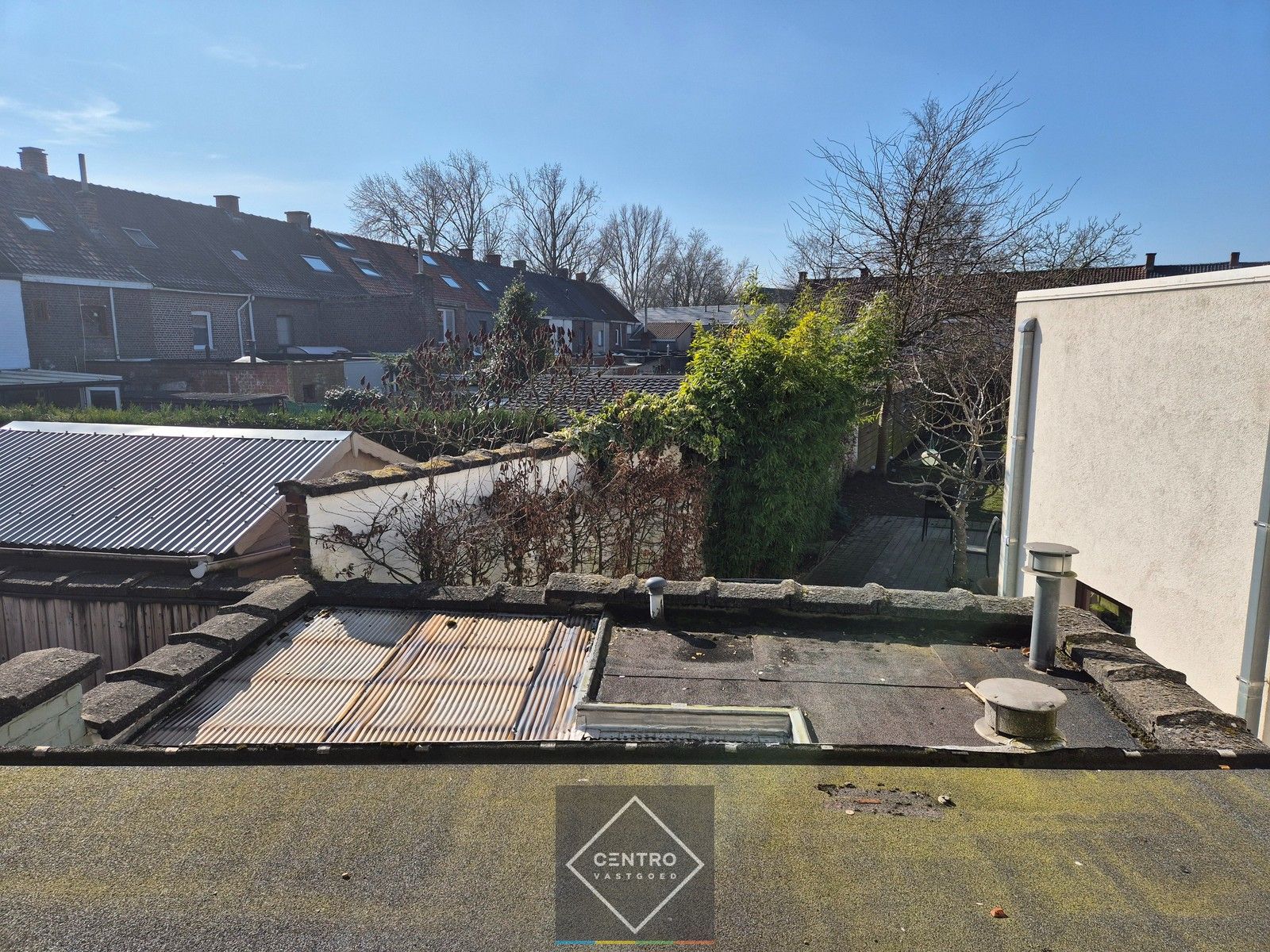 Budgetvriendelijke woning met veel potentieel nabij het centrum! foto 9