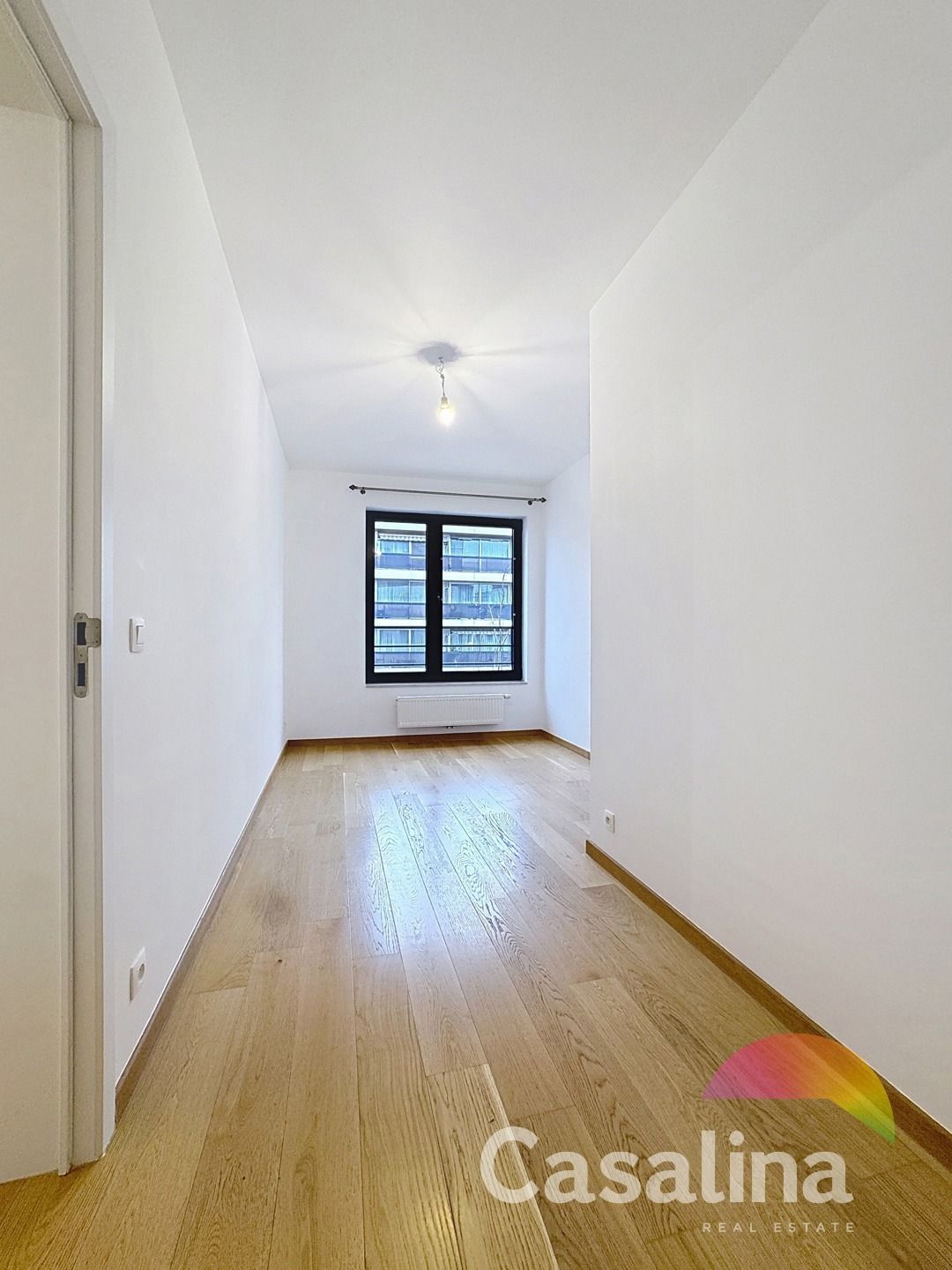 Prachtig 3-slaapkamerapp. met terras en parking (EPC: A-) foto 12