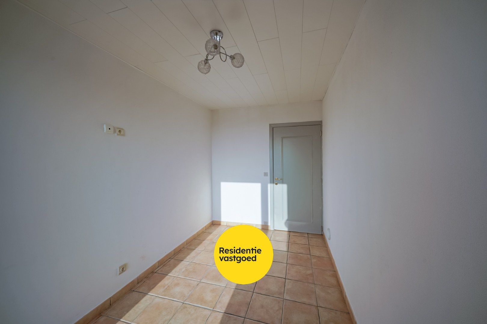 Ruim en instapklaar appartement met open zicht – op wandelafstand van zee en winkels foto 12