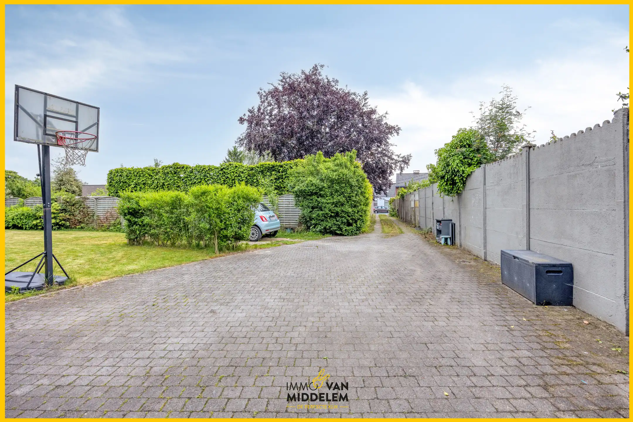 RUIME WONING MET 5 KAMERS, TERRAS, TUIN & PARKING foto 18