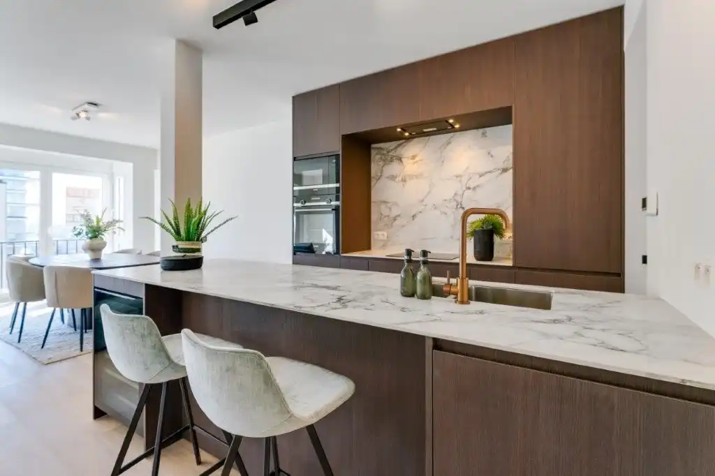 LUXUEUS GERENOVEERD 2 SLPK APP - ZIJDELINGS ZICHT OP ZEE foto 9