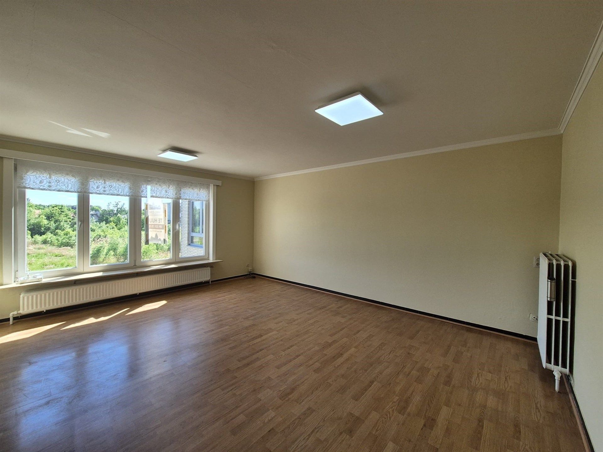 Gunstig gelegen appartement met garage.  foto 2