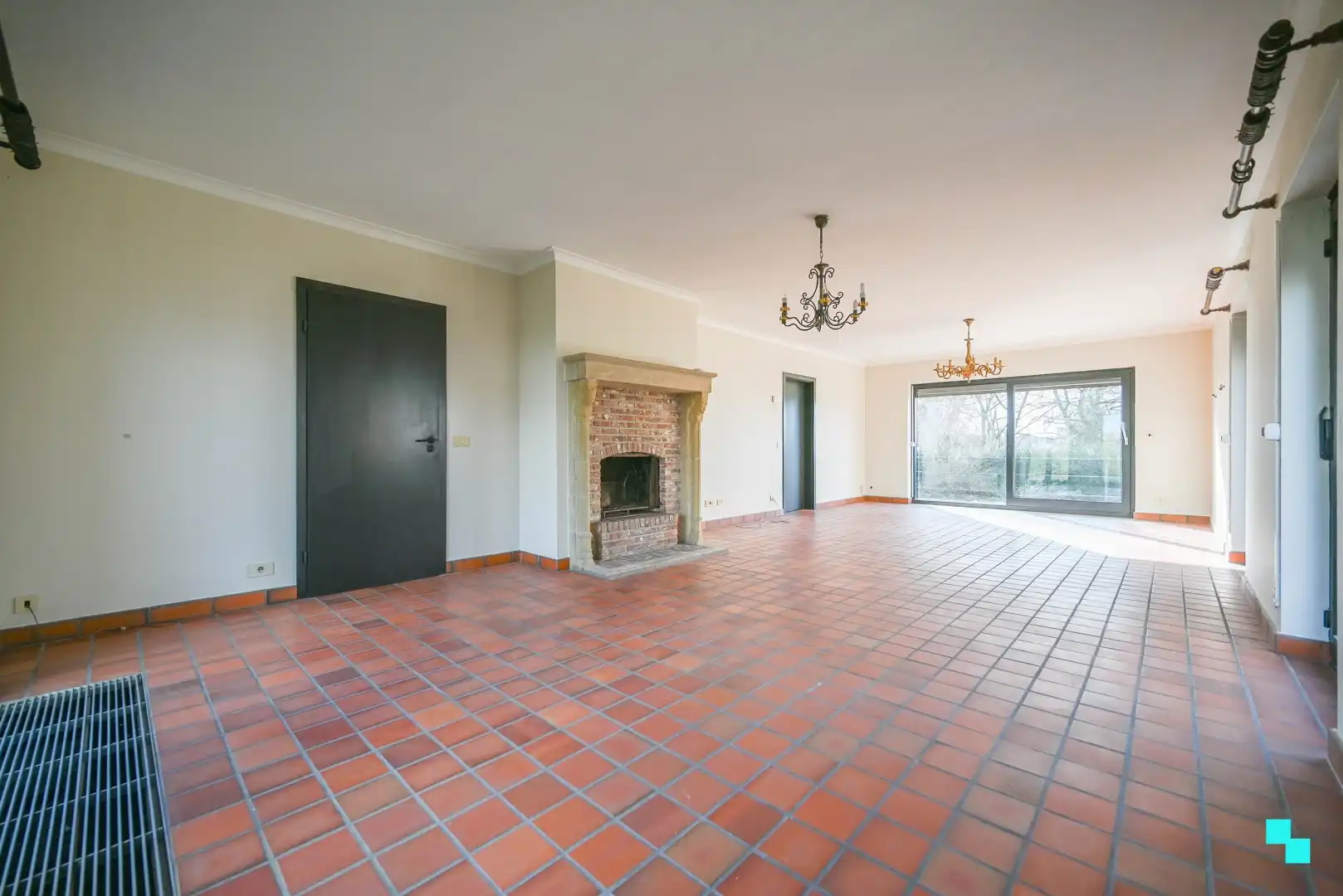 Recent gerenoveerde halfopen bebouwing foto 4