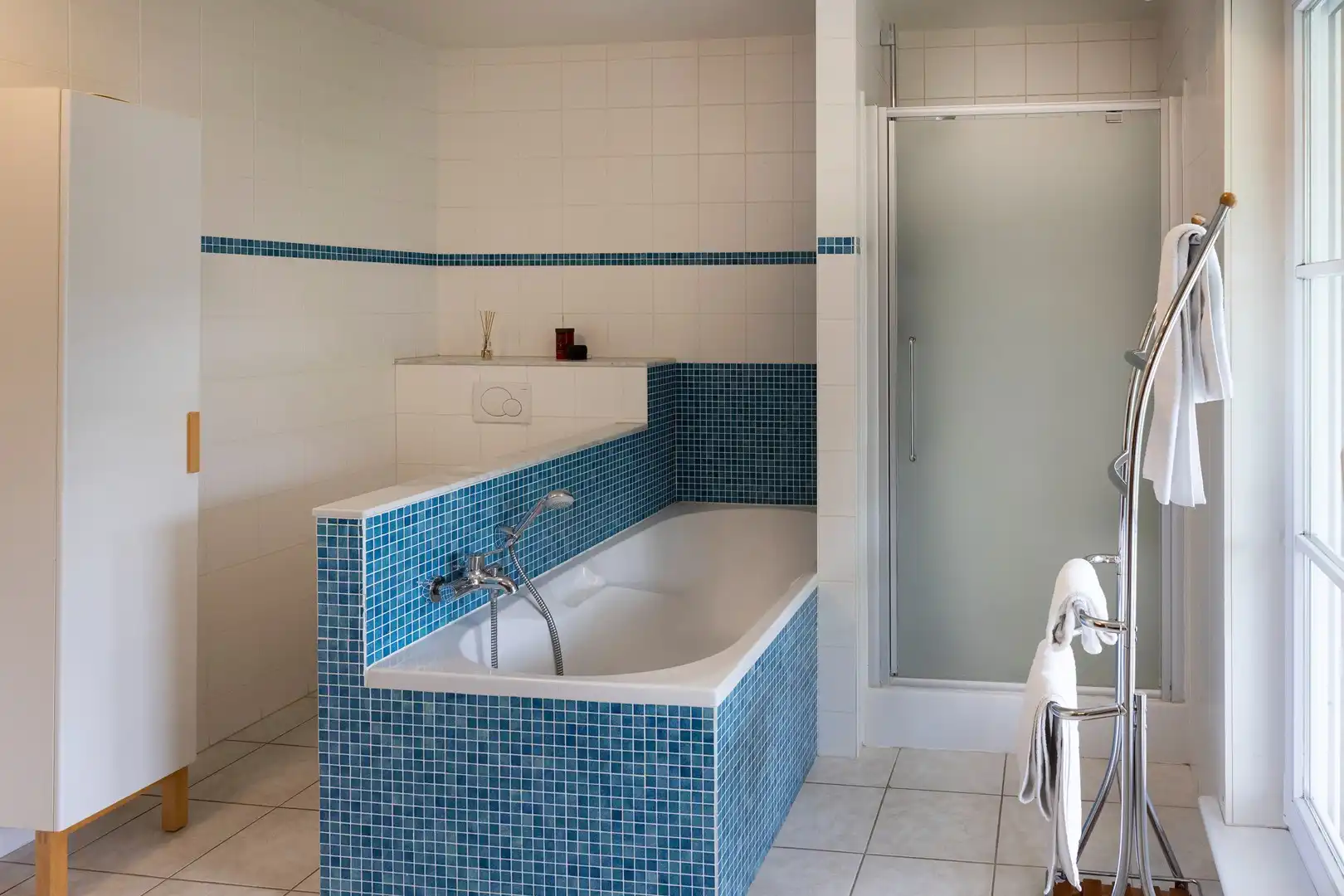 Villa op 650 m² met 6 slaapkamers en zwembad. foto 16