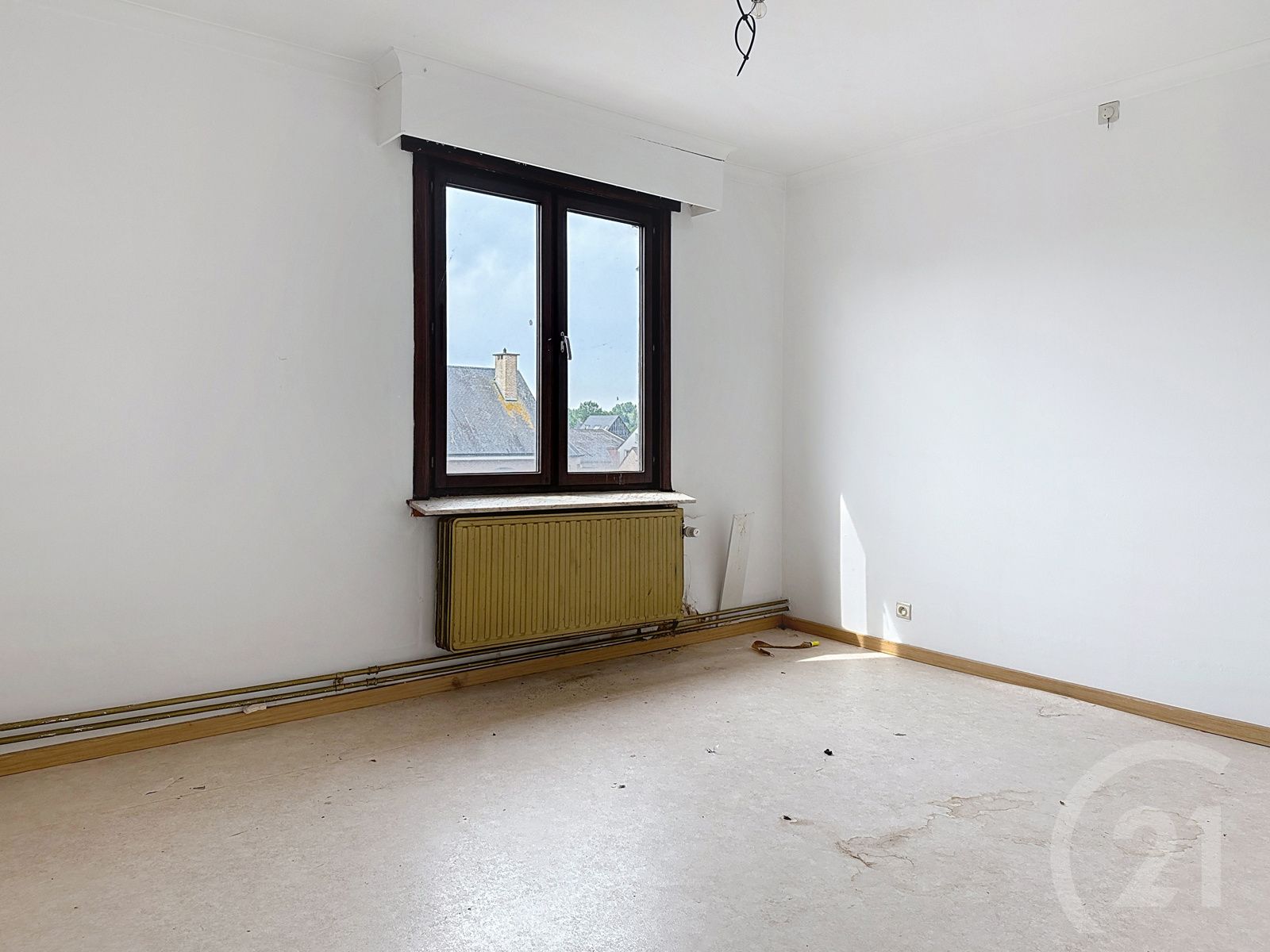 Zeer ruim appartement te koop in het centrum van Ramsel! foto 15
