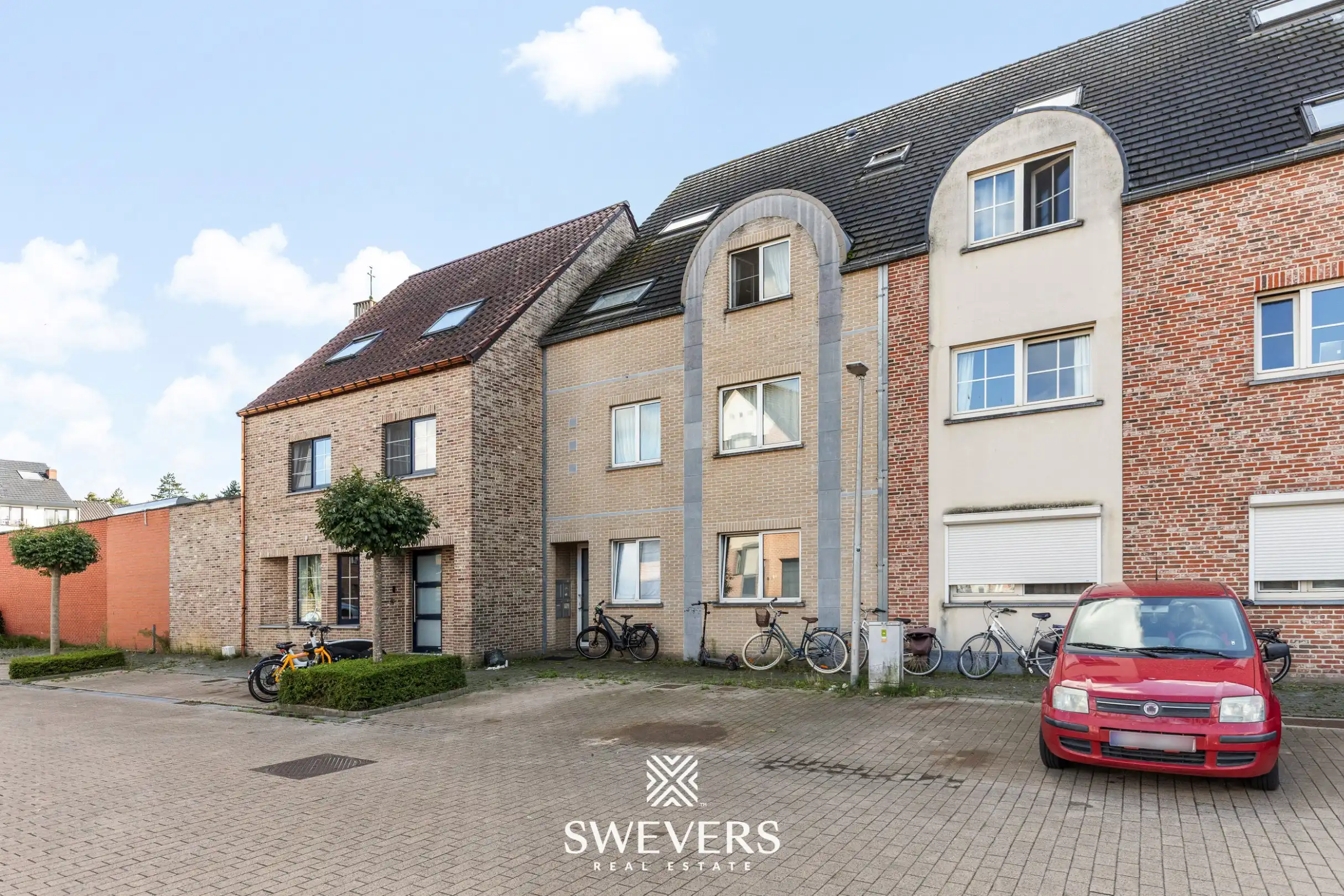 Lichtrijk duplexappartement met 1 slaapkamer, garage en kelderberging in Heilig-Hartwijk Hasselt foto 26