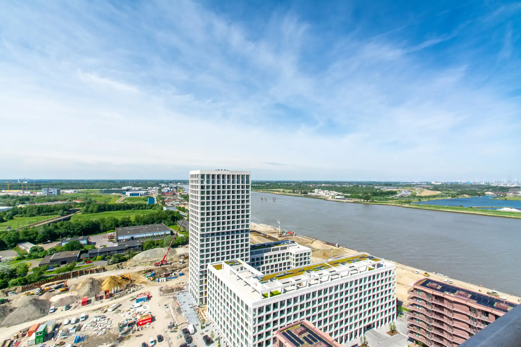 Prachtige penthouse op 23ste verdieping - prachtig uitzicht foto {{pictureIndex}}