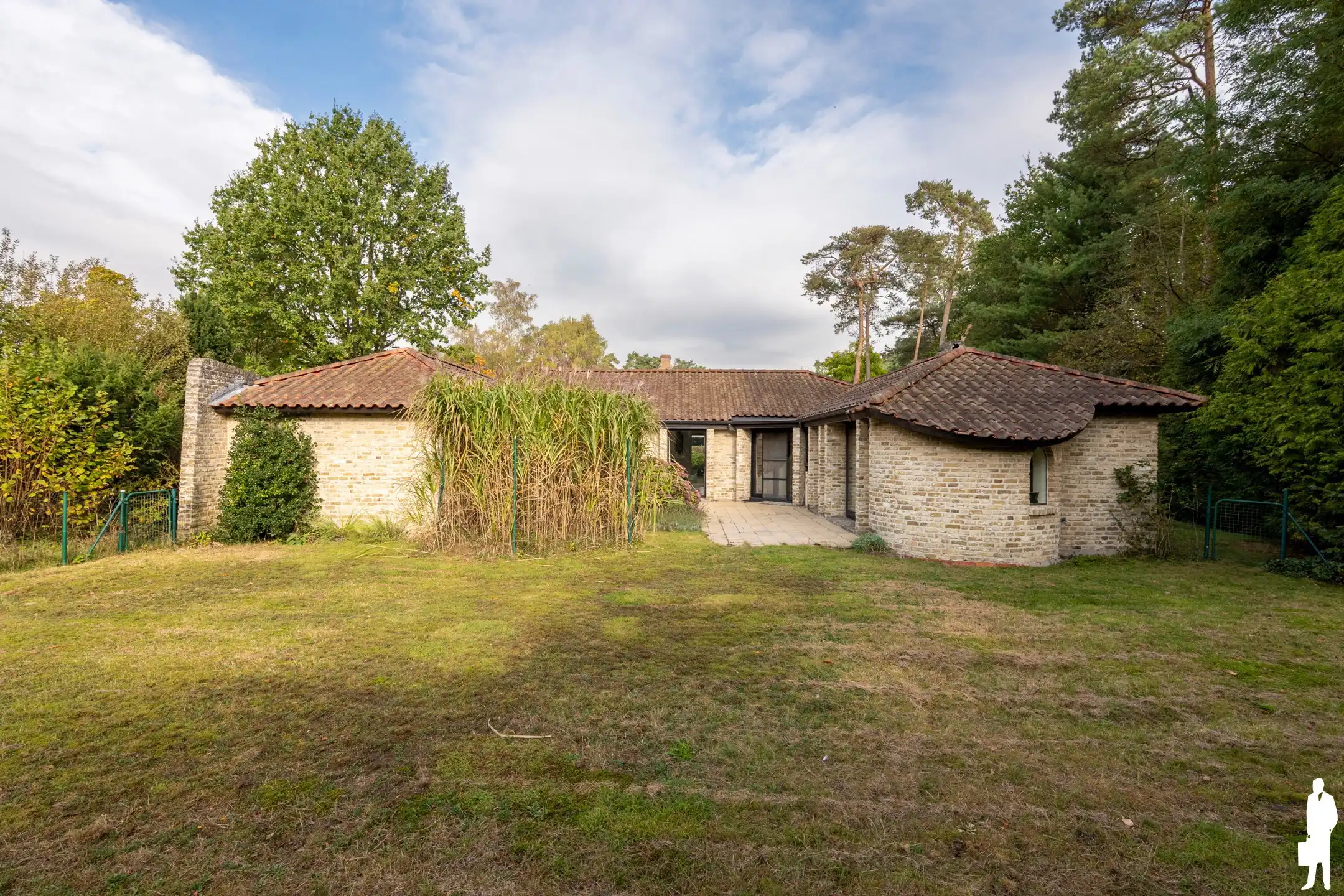 Gelijkvloerse villa met 4 slpk op toplocatie foto 24