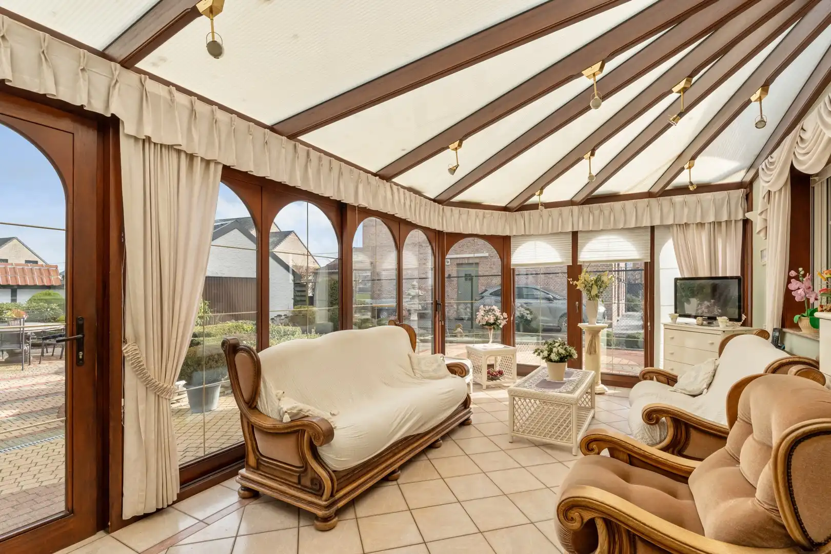 Landelijk wonen in alle rust met ruimte, charme en talloze mogelijkheden foto 15