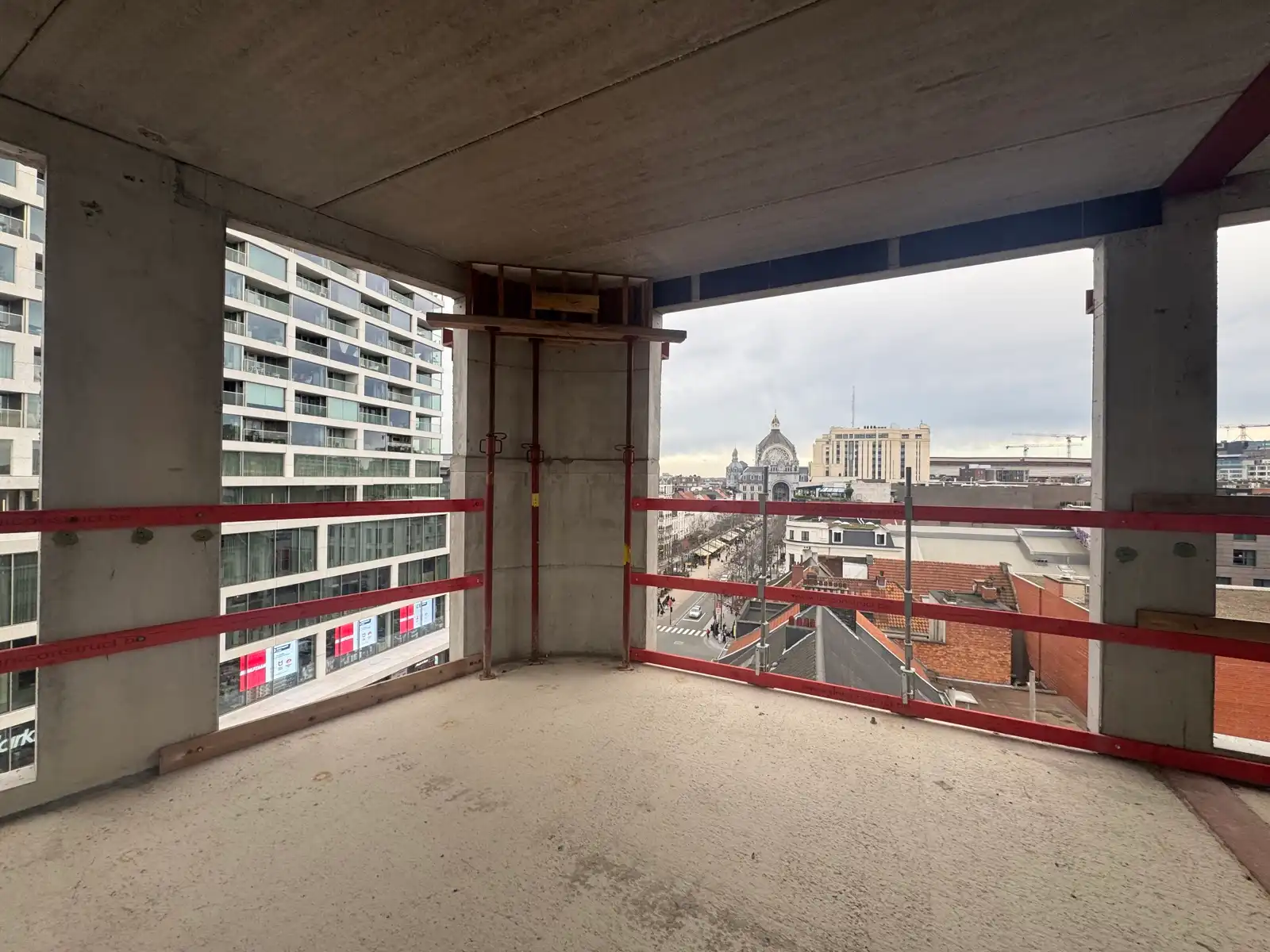 Kantoorruimte te huur aan Centraal station van Antwerpen foto 9