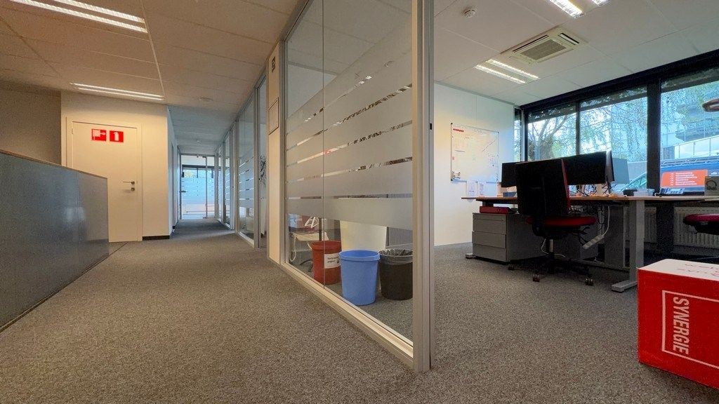 Gelijkvloerse kantoren te koop langs Singel in Antwerpen foto 23