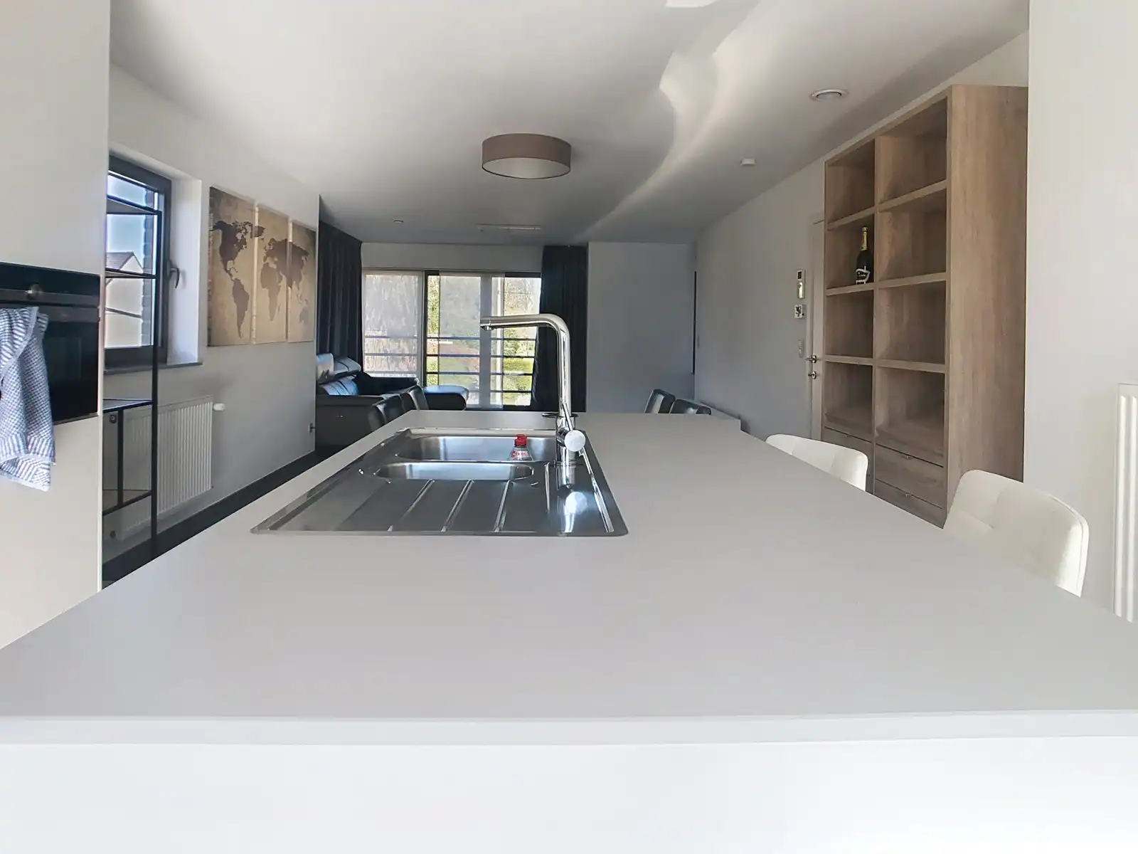 Duplex met 2 ruime slaapkamers, terras en garage foto 9