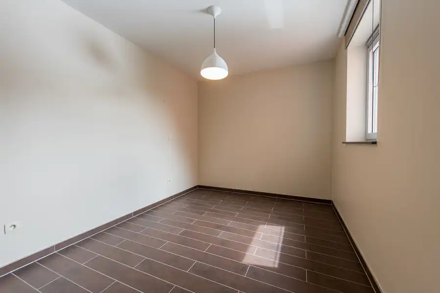 Instapklaar appartement van 107 m² in centrum Diepenbeek. foto 16
