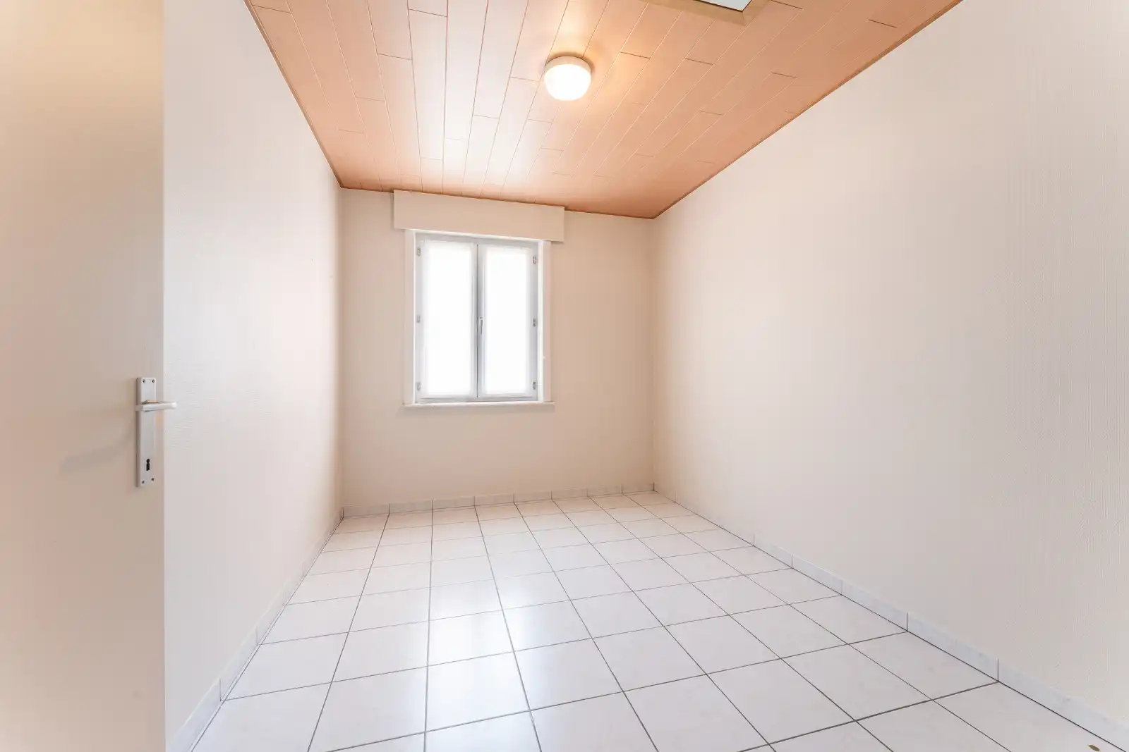 Ruime gezinswoning in het hart van Ardooie! foto 27