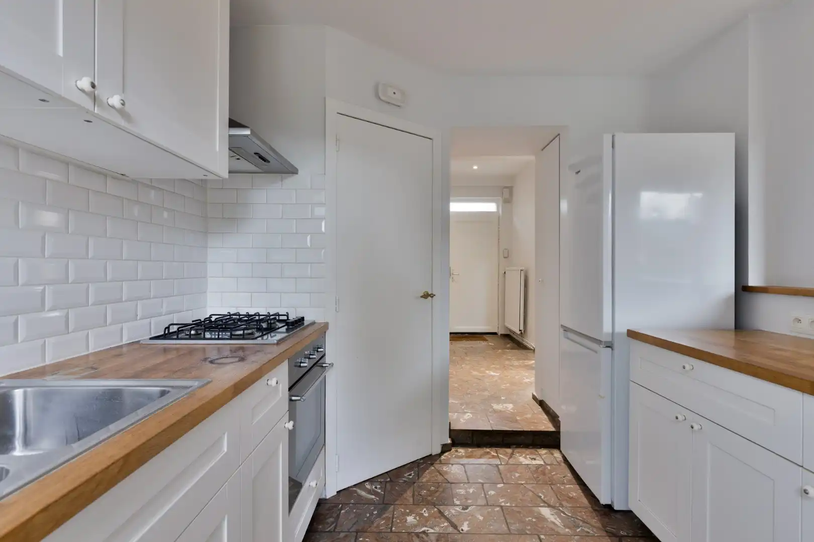 Gezellige gezinswoning met 3 slaapkamers en tuin - 1640 SINT-GENESIUS-RODE foto 9