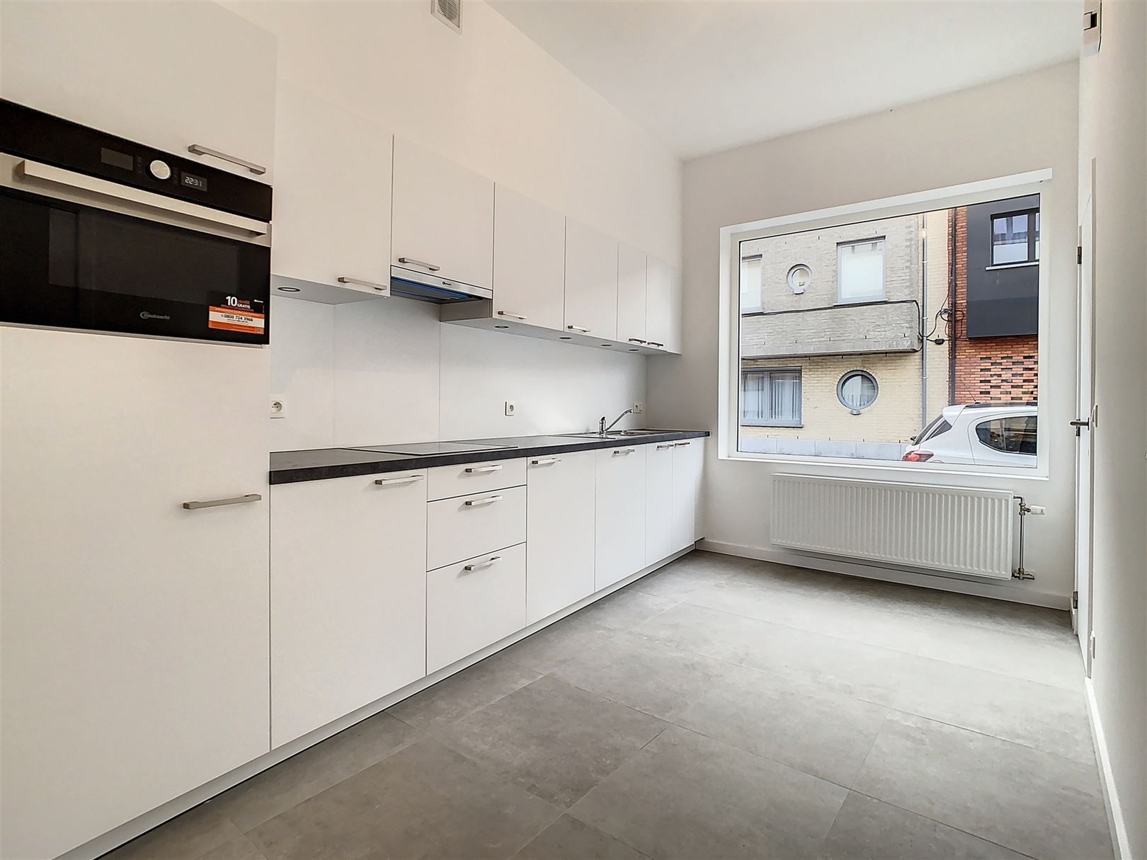 Gerenoveerde woning, 3 slpks + optie huren garage/parking foto 6