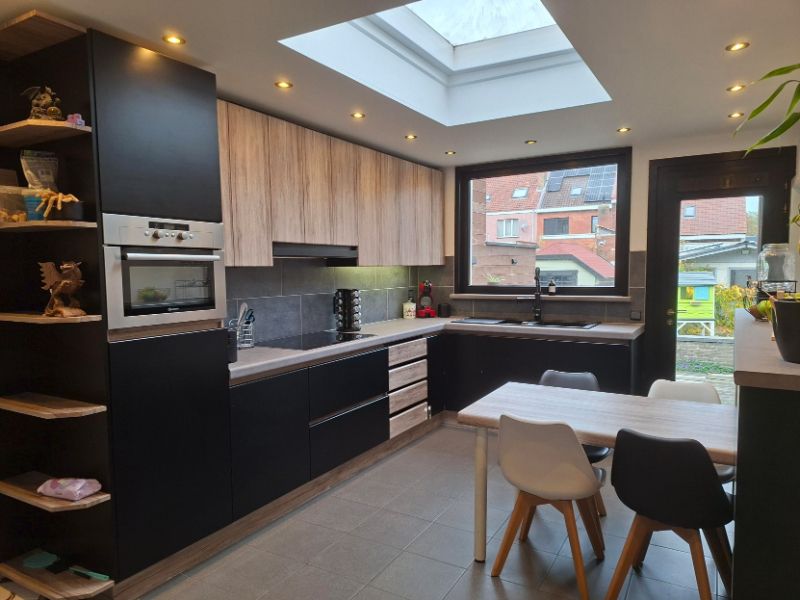 Verzorgde woning in hartje St-kruis foto 4