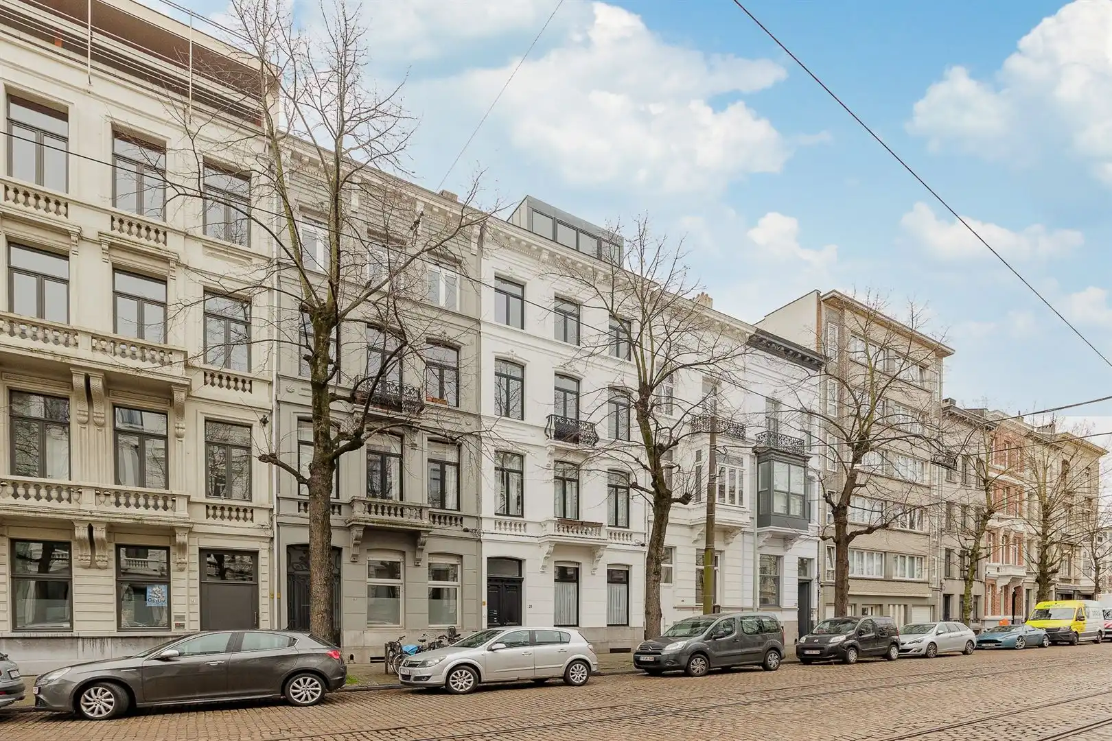 Karakter appartement aan KMSKA foto {{pictureIndex}}