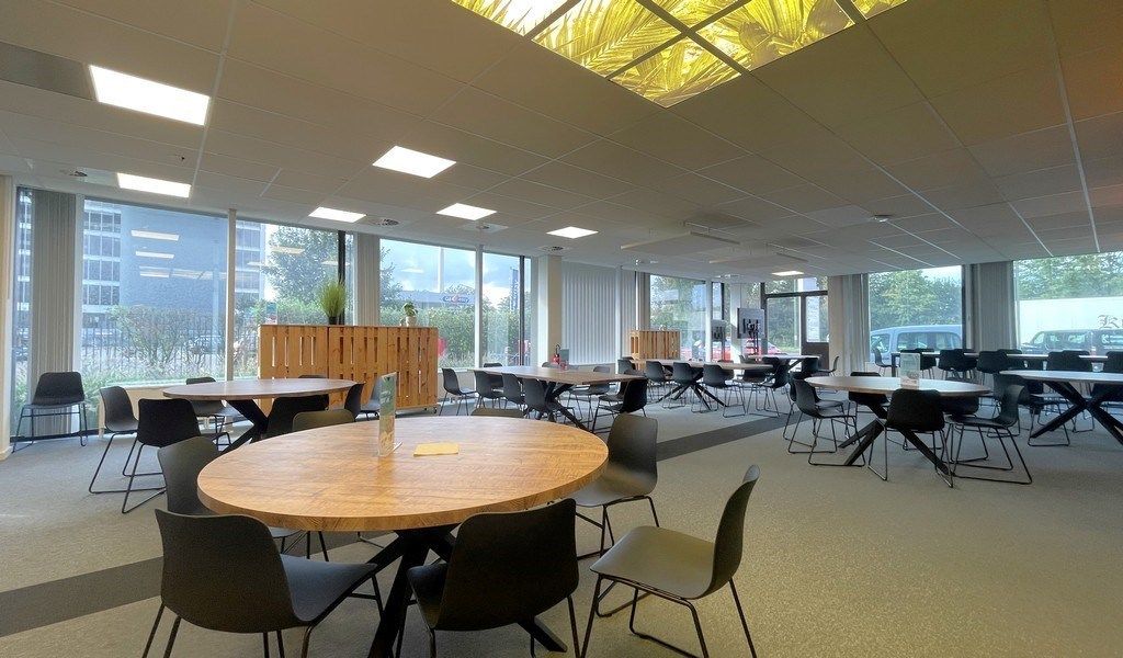 Gelijkvloers kantoor te huur North Trade Building Antwerpen foto 5