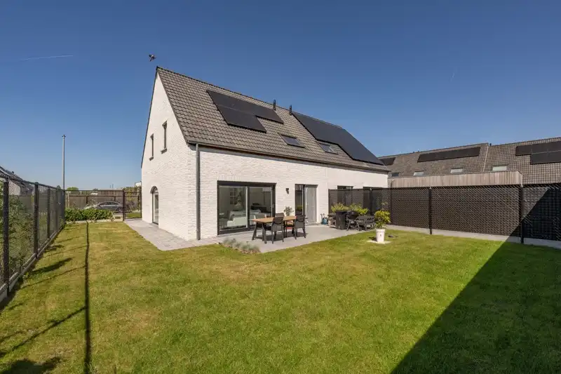 🏡✨ Prachtige woning met tuin, 3 ruime slaapkamers en garage TE KOOP in WIELSBEKE foto 17