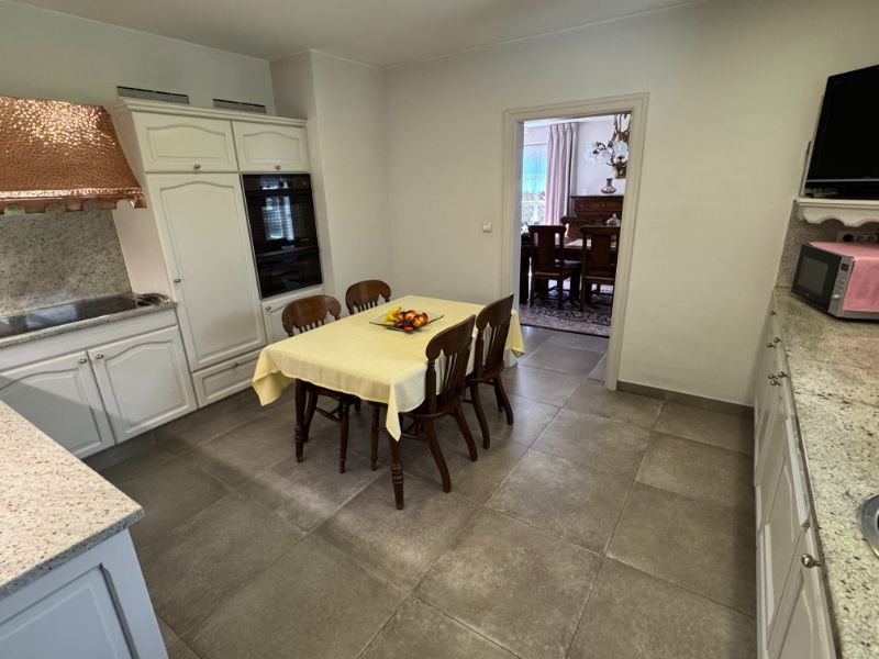 Mooie vrijstaande woning met garage, veranda en zonnepanelen foto 15