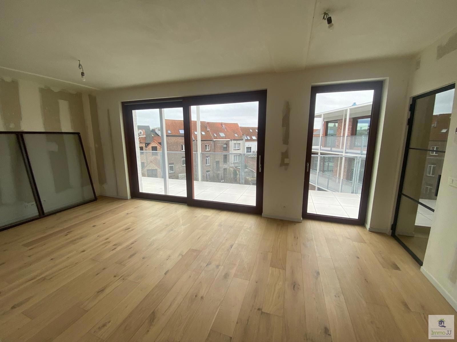 Nieuwbouw Penthouse gelegen in het hart van Mechelen. foto 9