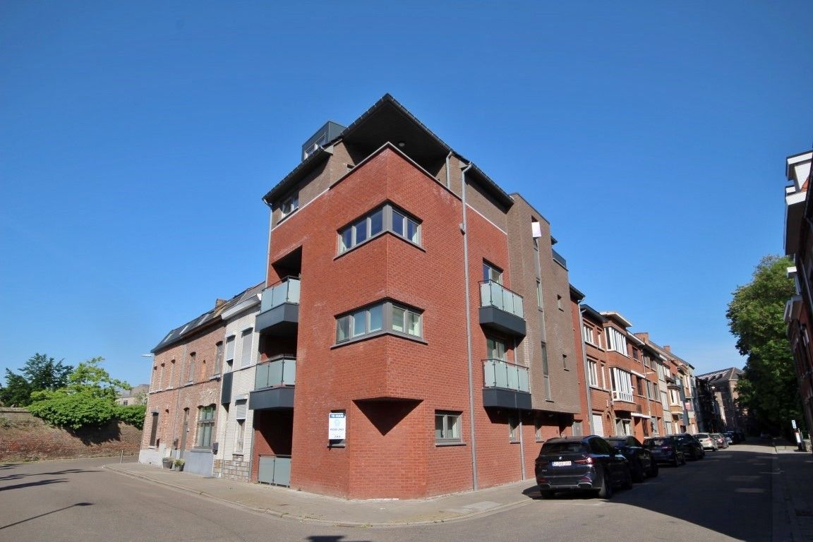 Duplexappartement op een zeer gunstige ligging midden in het centrum foto 23