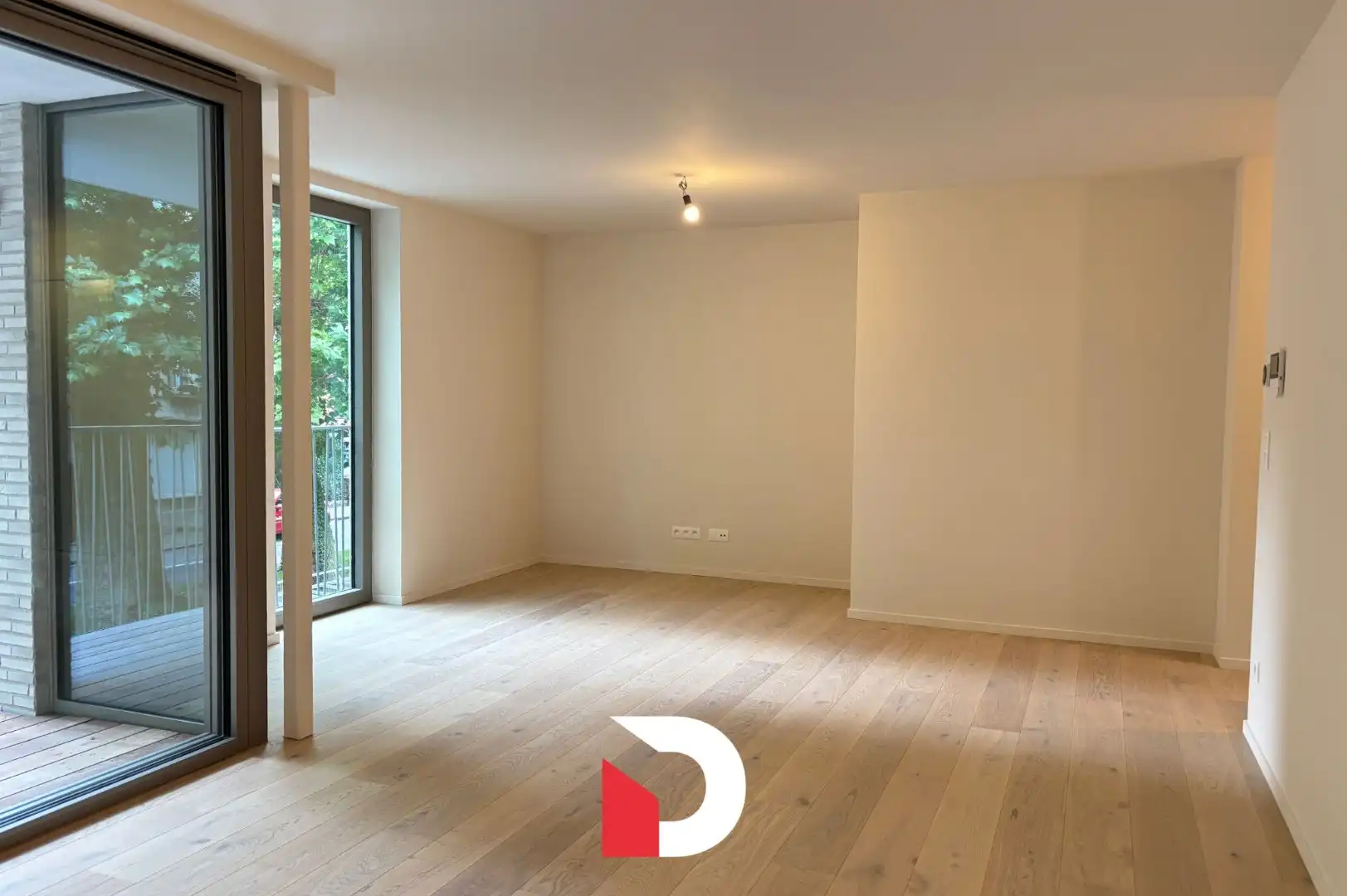 Prachtig nieuwbouwappartement met 2 slaapkamers foto {{pictureIndex}}