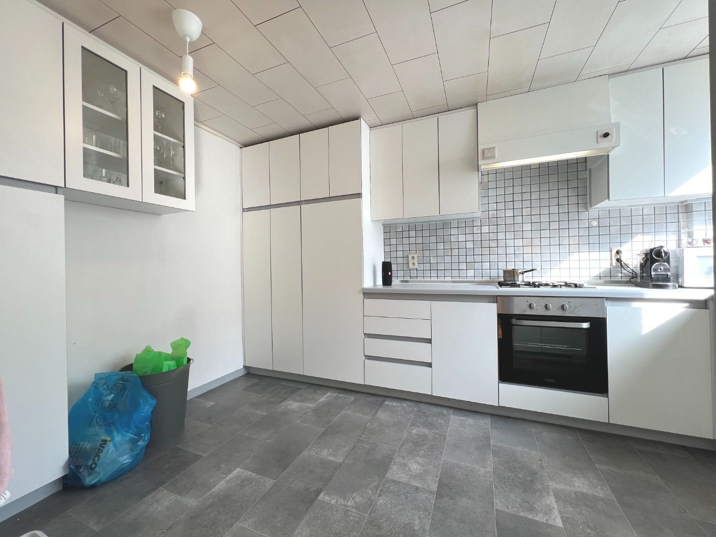 Appartement met twee slaapkamers en terras te koop in het pittoreske Prinsenhof foto 7