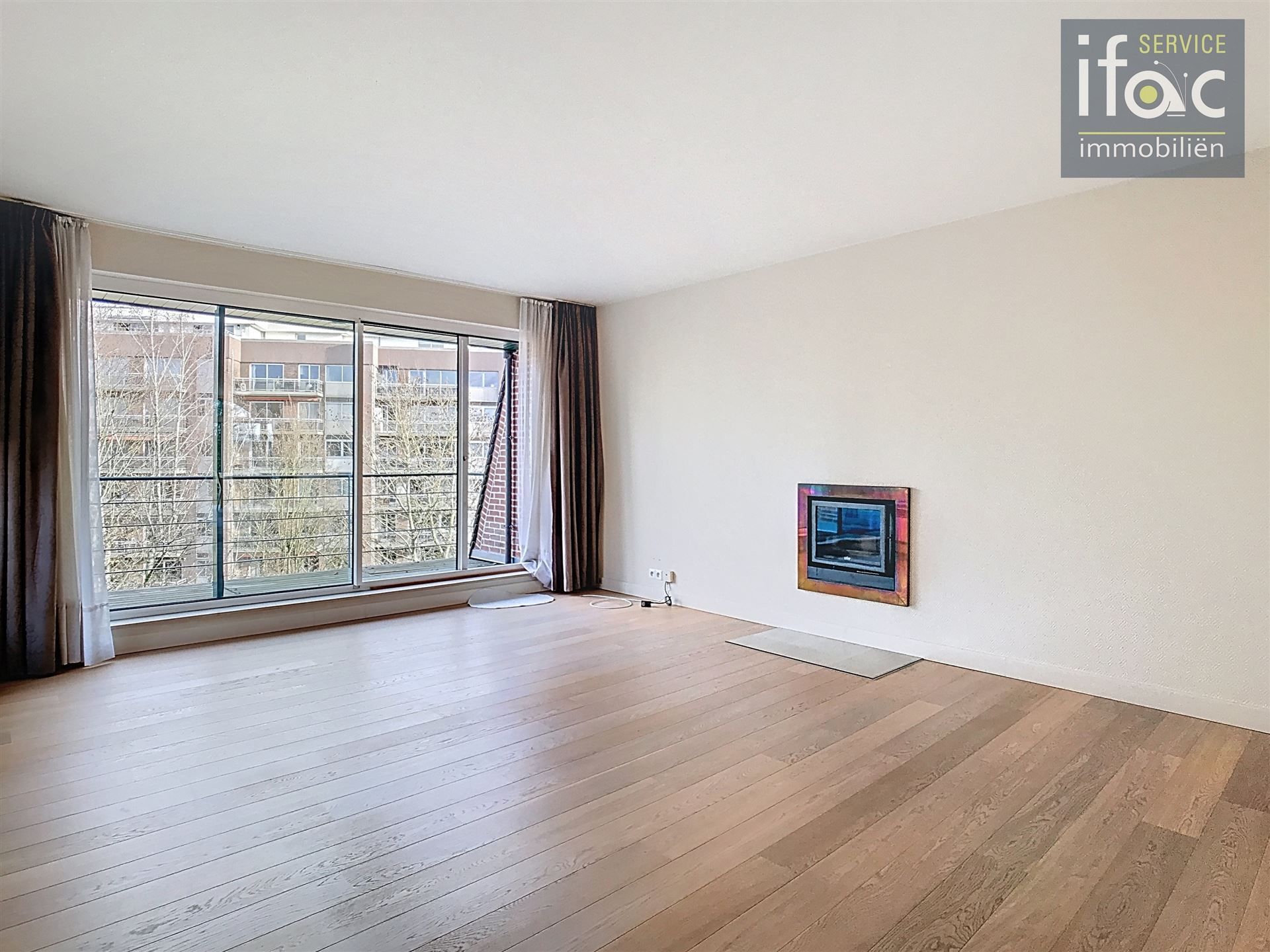 Penthouse met 2 slpk, kelder, parkeerplaats, garagebox! foto 8