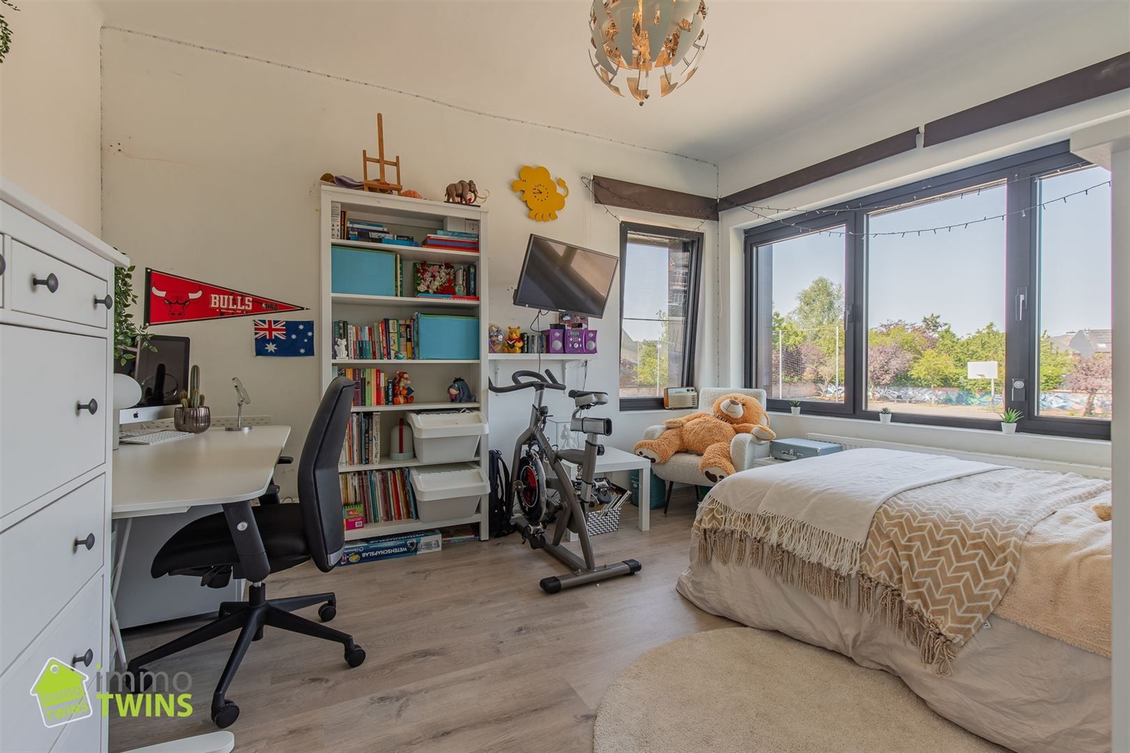 Instapklare woning met strak design te Grembergen foto 13