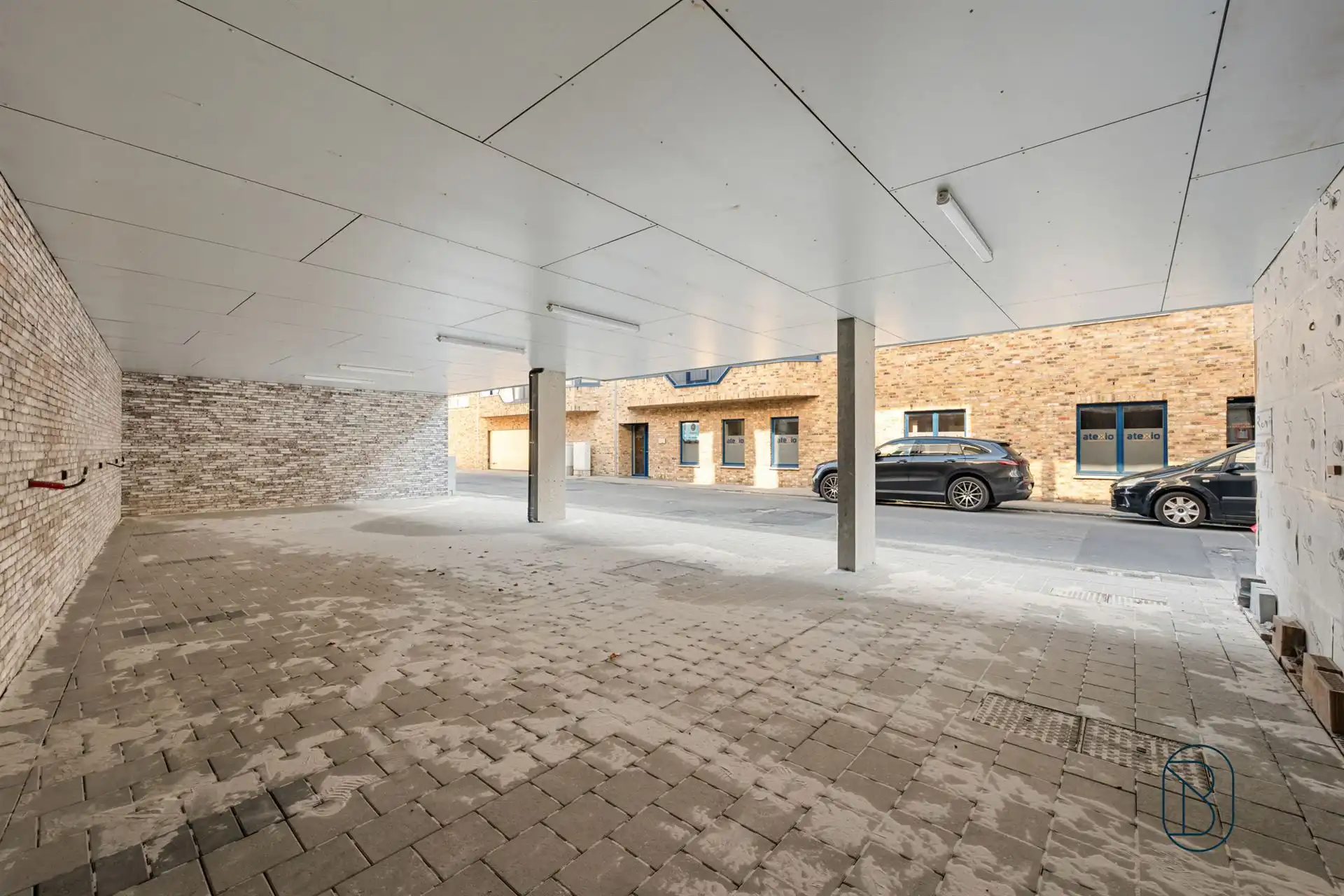 Mooie appartementen met terras + handelspand op topligging foto 9