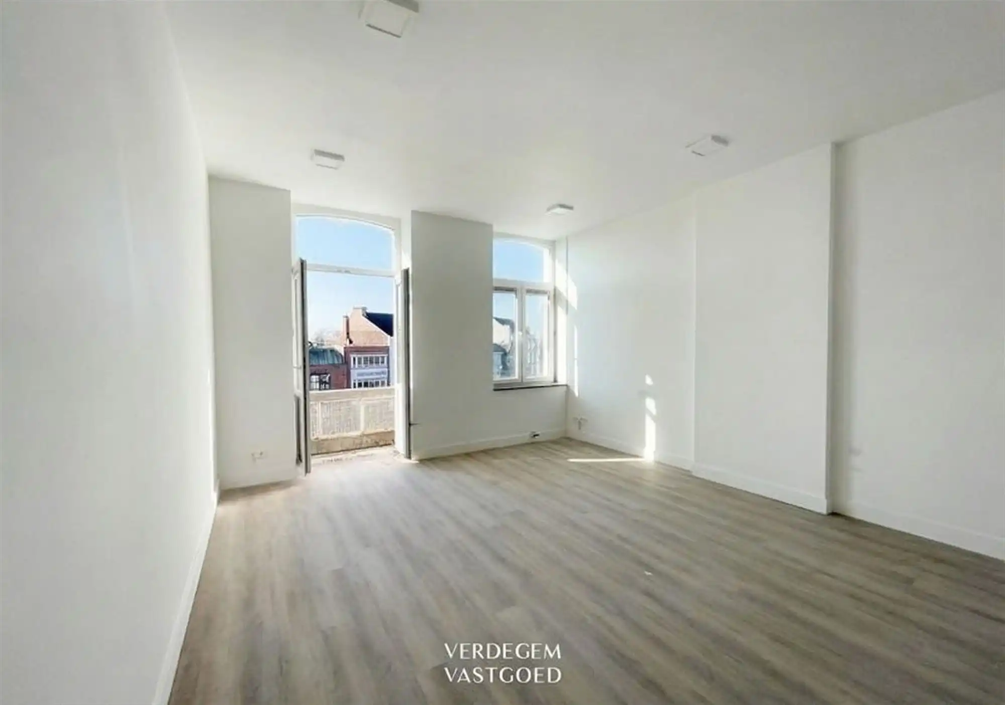 Prachtige kantoorruimtes (6) in imposant gebouw op de Markt foto 3