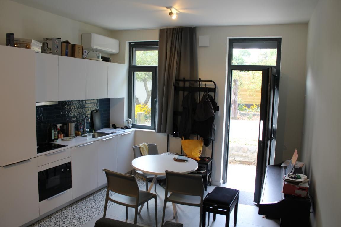 Gerenoveerde stadwoning foto 6