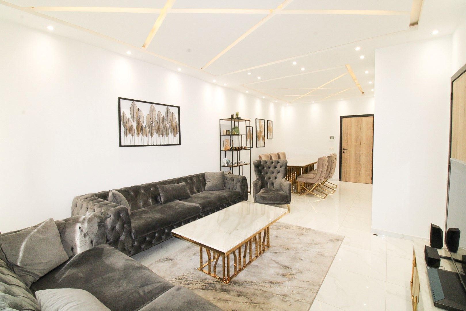 Instapklaar wonen in Schoten: moderne woning met 3 slaapkamers, tuin en inpandige garage te koop! foto 6