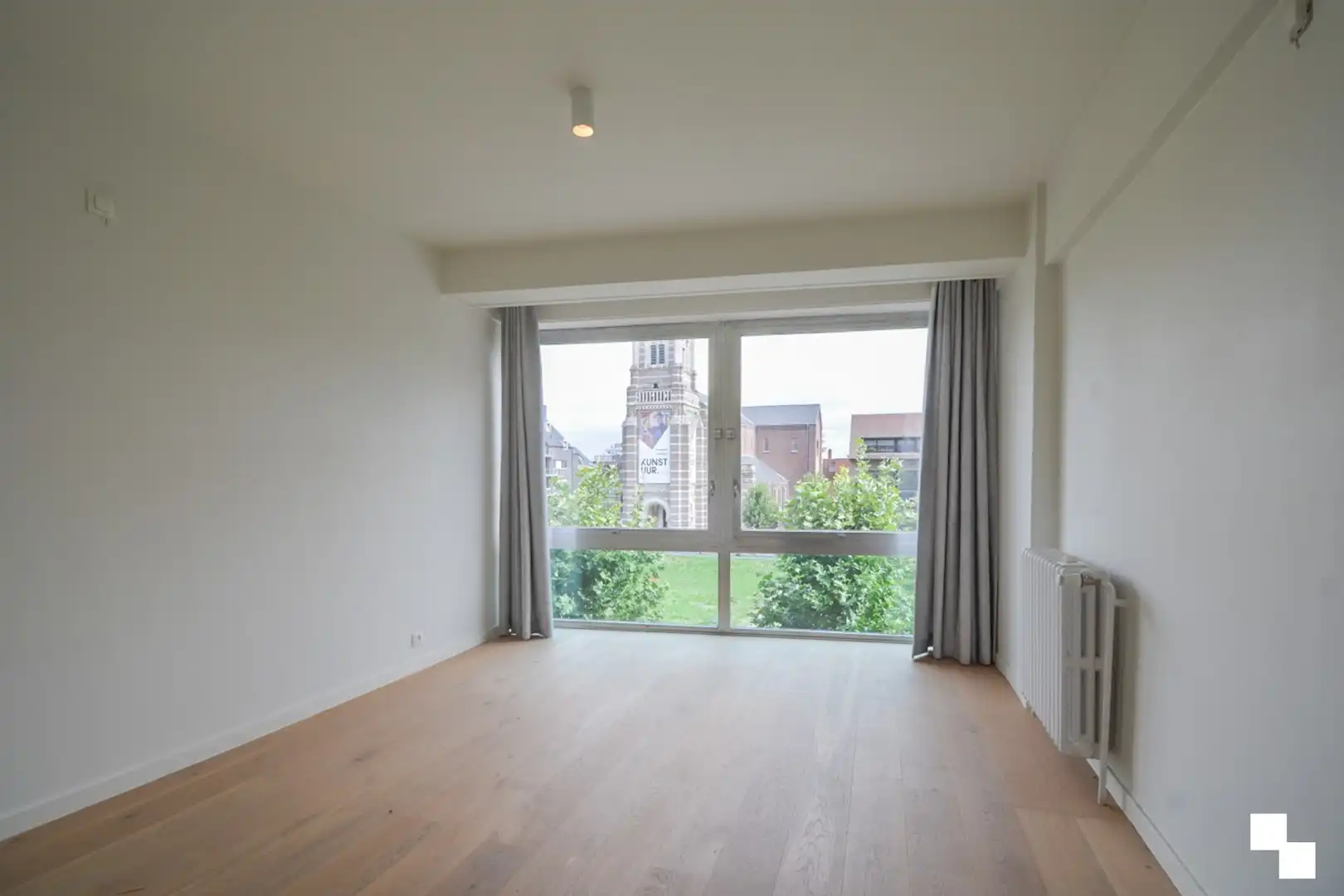 Ruim en modern appartement in het centrum - Roeselare foto 10