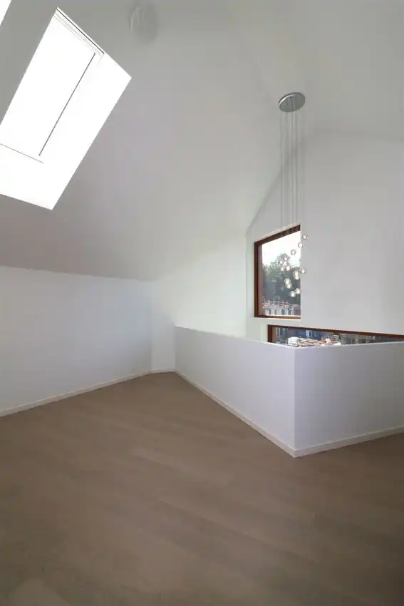 Bijzonder opgevat penthouse, 2 slpk., garage, groot terras foto 22