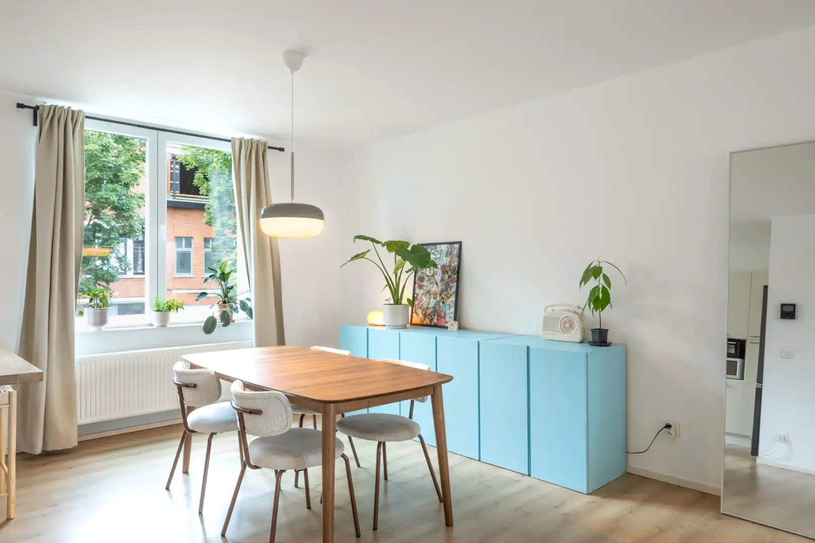Opportuniteit ..reeds 2 gerenoveerde appartementen en in TOP staat!! foto 10